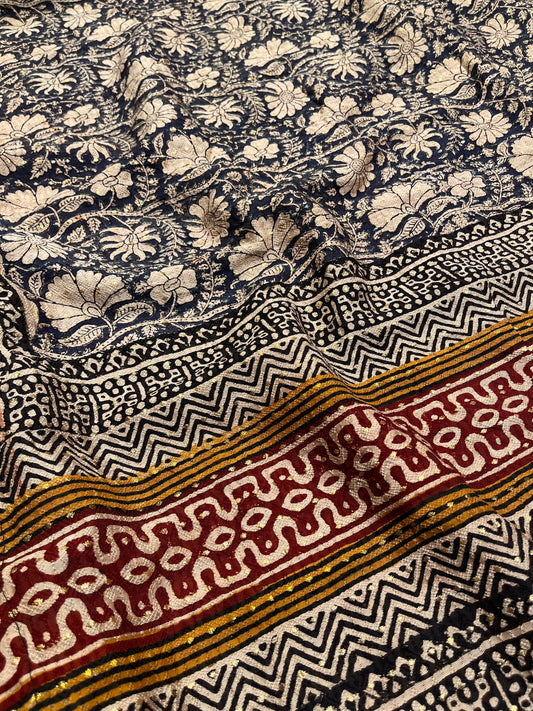 BLUE COLOUR MUNGA COTTON AJRAKH PRINTED SAREE WITH CONTRAST PRINT BLOUSE - Kothari Sons
