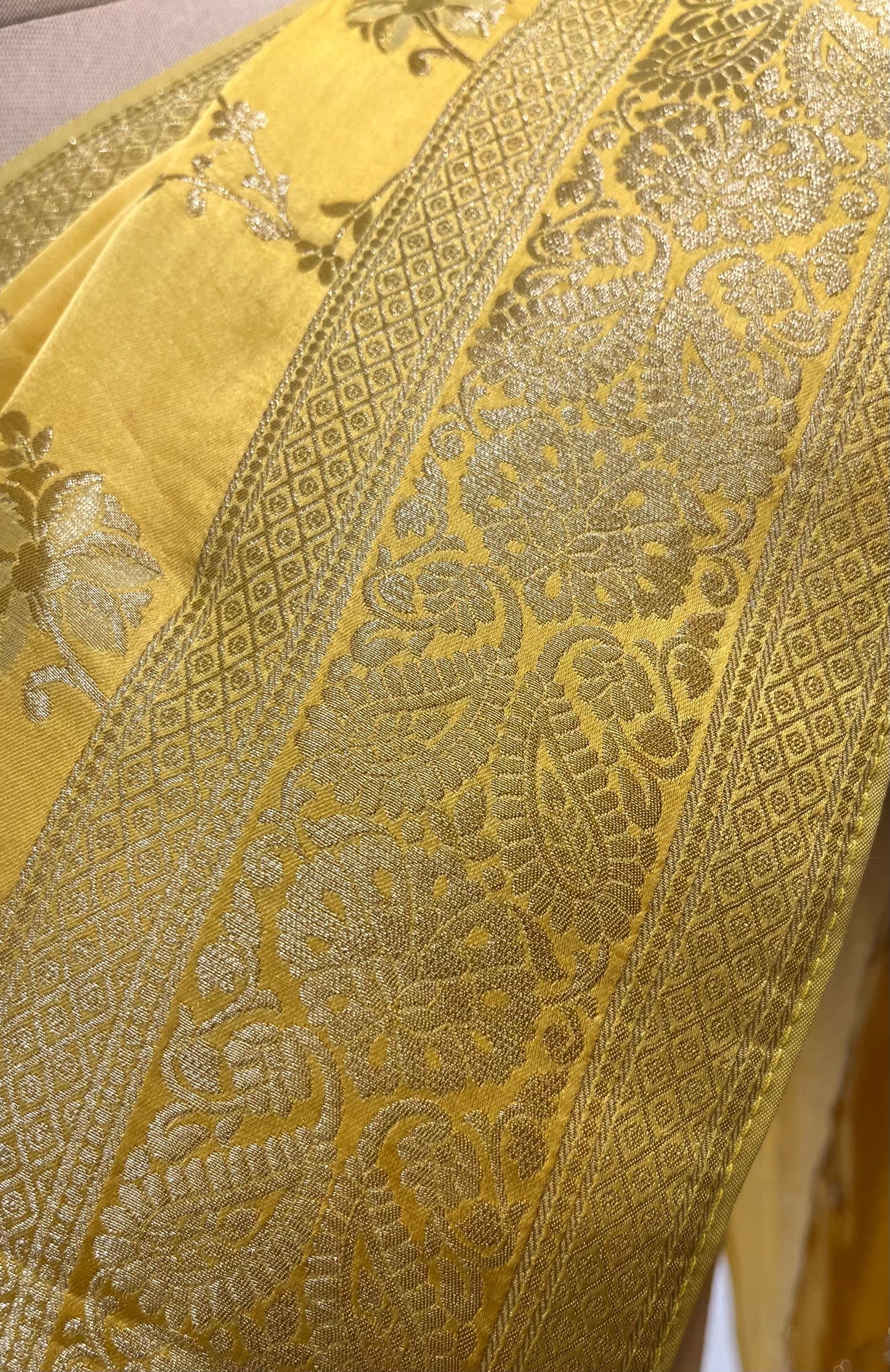 YELLOW COLOUR SATIN SILK BANARASI SAREE EMBELLISHED WITH ZARI WEAVES