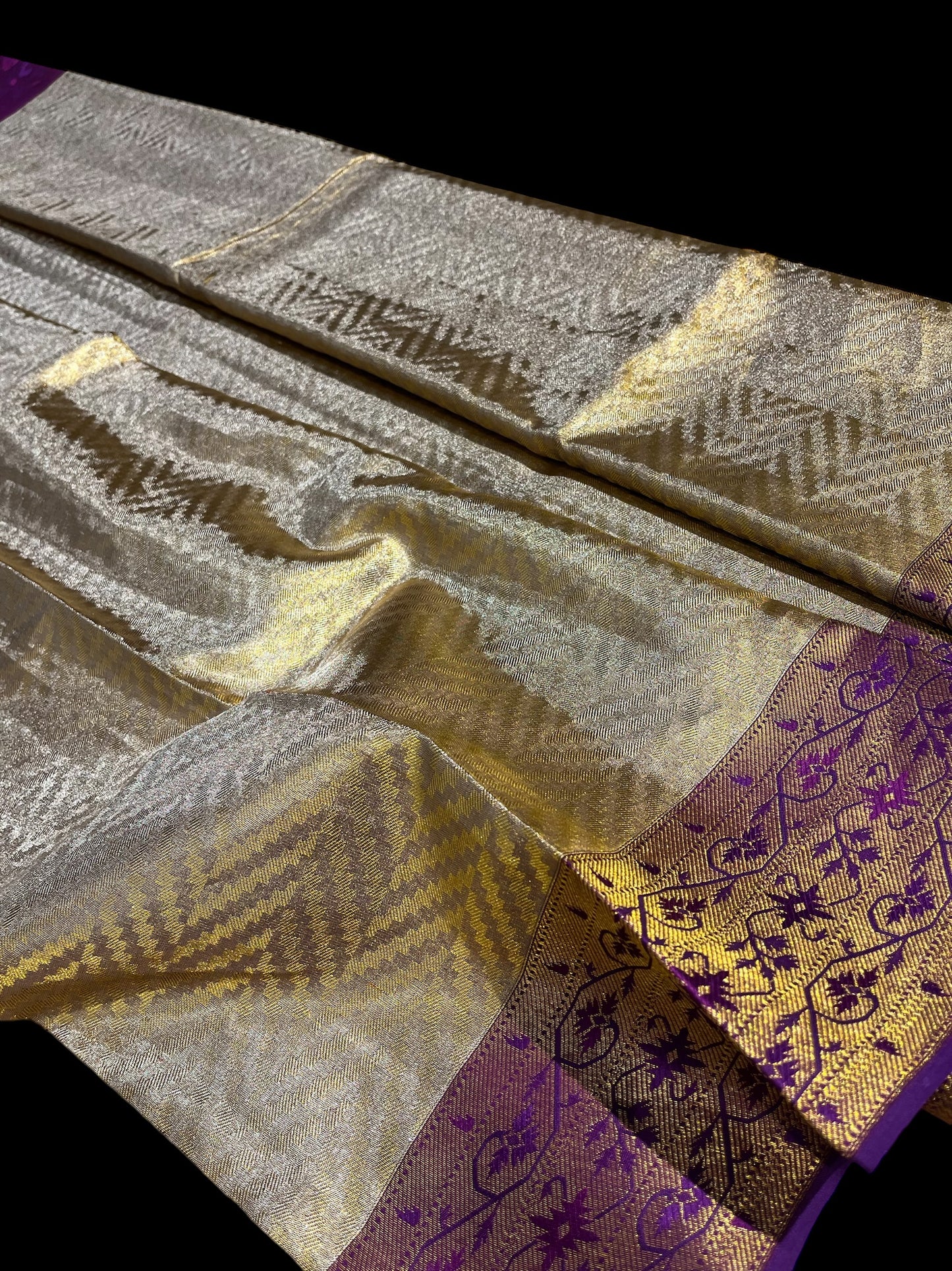 GOLDAN COLOR, PURE KANJIVARAM SILK SAREE WITH PURPLE BORDER