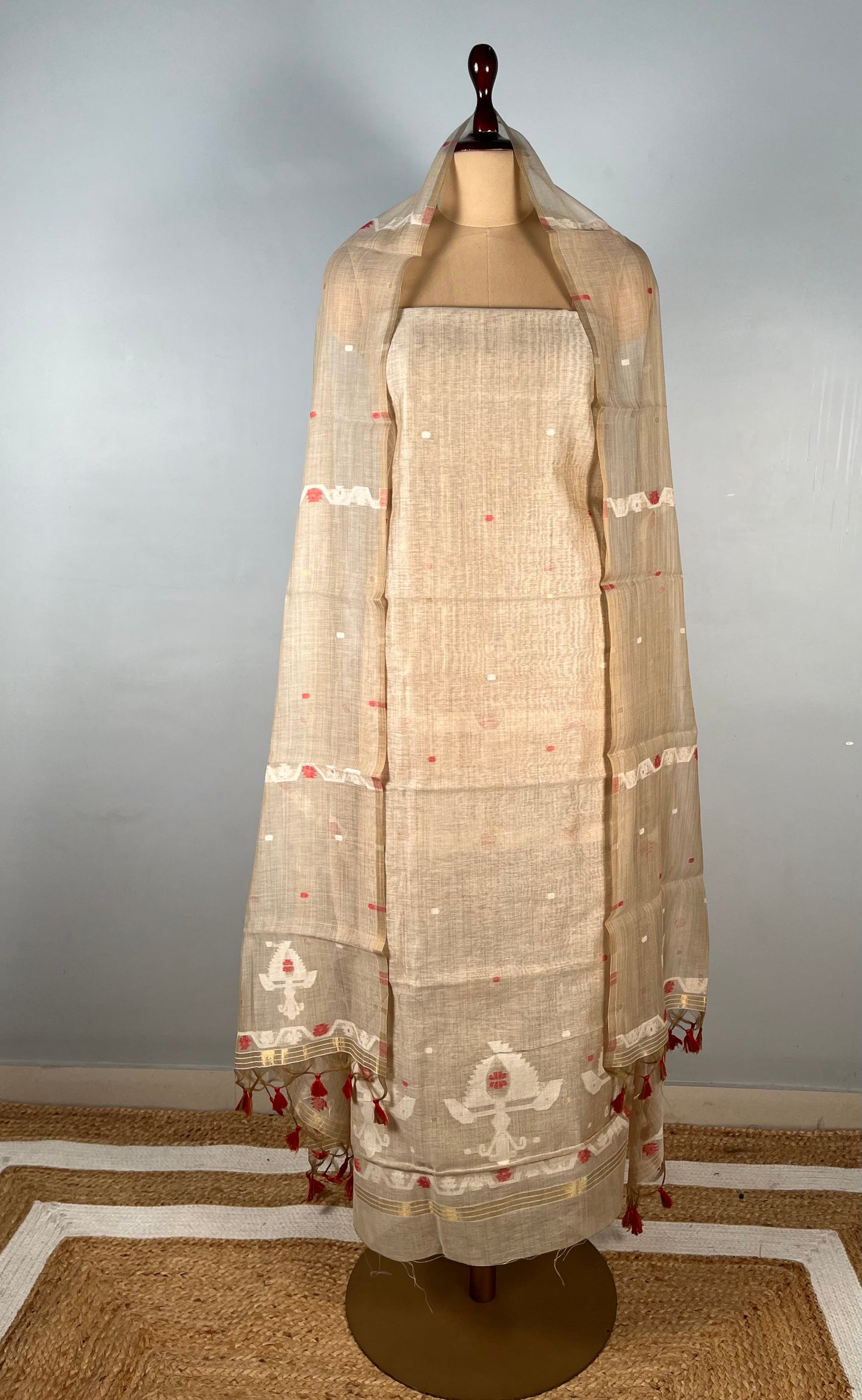 BEIGE COLOUR TANT DHAKAI JAMDANI UNSTITCHED SUIT WITHOUT BOTTOM ( DRESS MATERIAL )