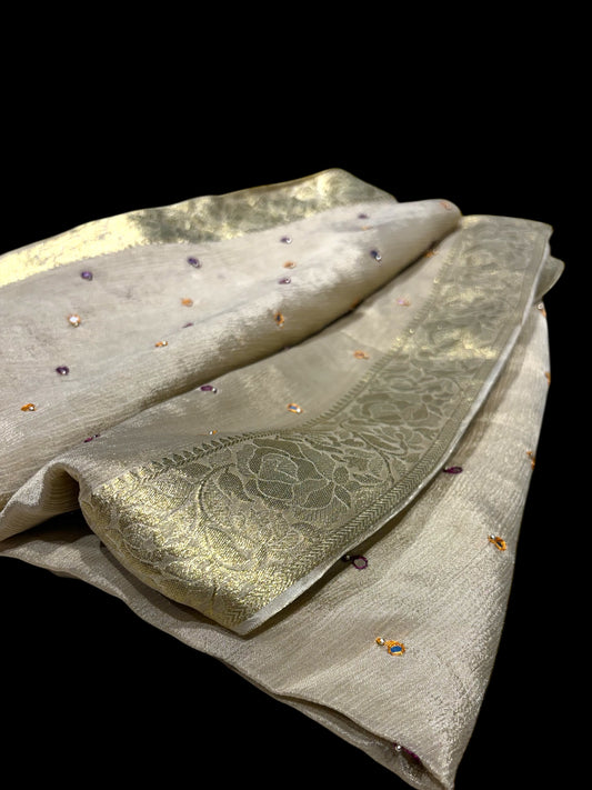 IVORY CHINON FABRIC BANARASI BORDER MIRROR WORK SAREE WITH CONTRAST BLOUSE
