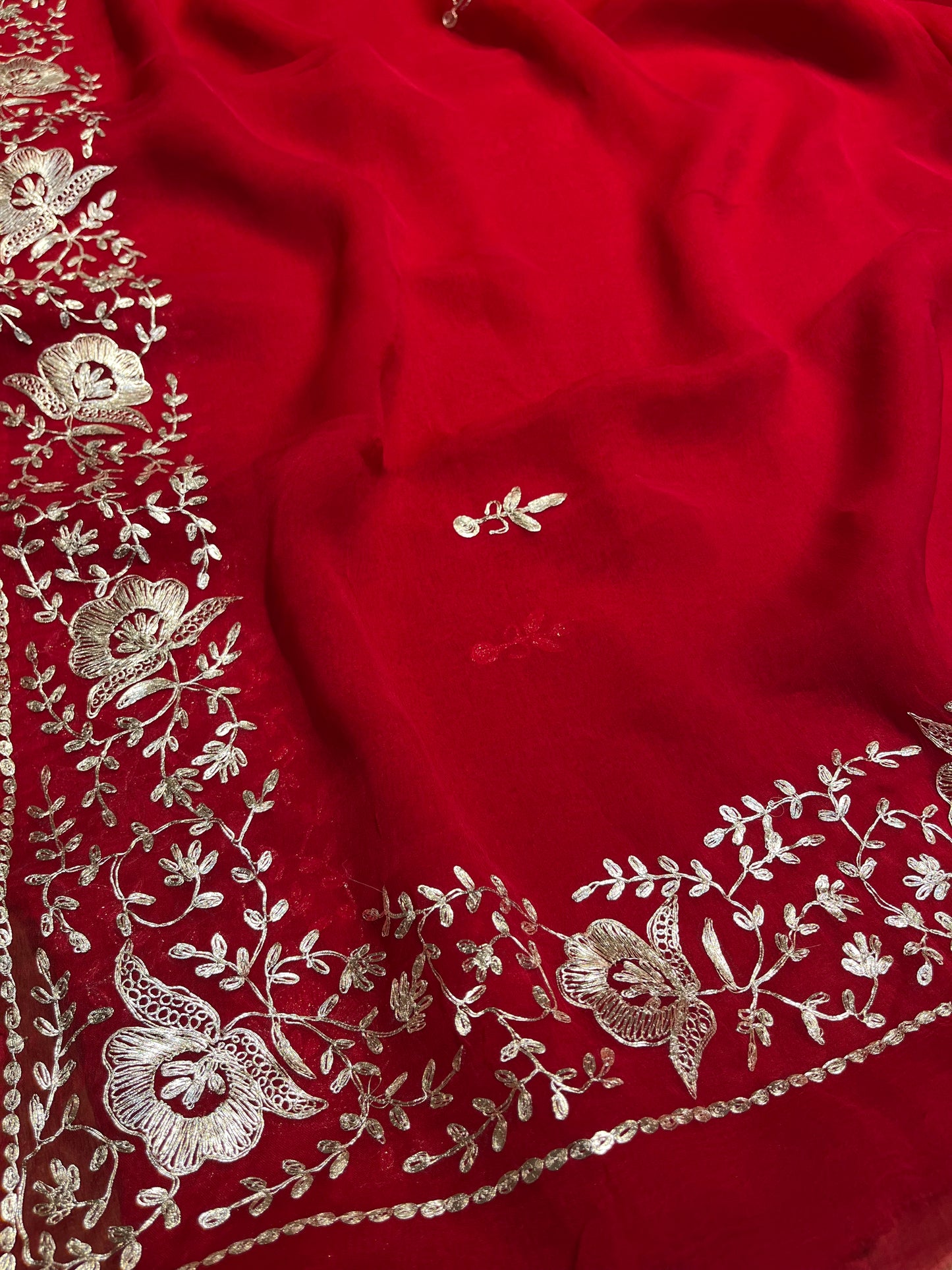 RED CHIFFON PITTA WORK EMBROIDERED SAREW WITH CHINON UNSTITCHED BLOUSE