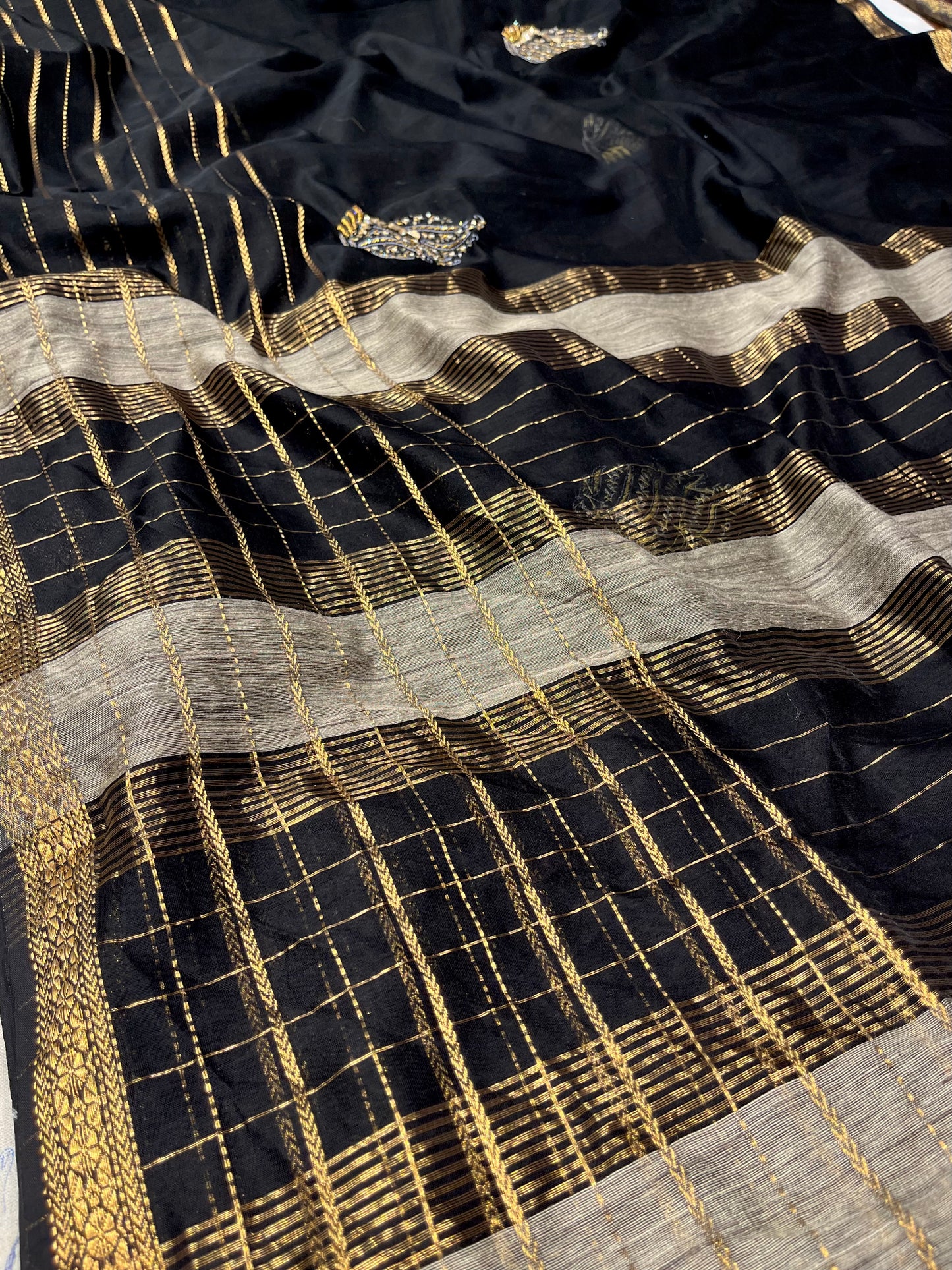 BLACK COLOUR MAHESHWARI HAND EMBROIDERED SAREE EMBELLISHED WITH ZARDOZI WORK & ZARI BORDER - Kothari Sons