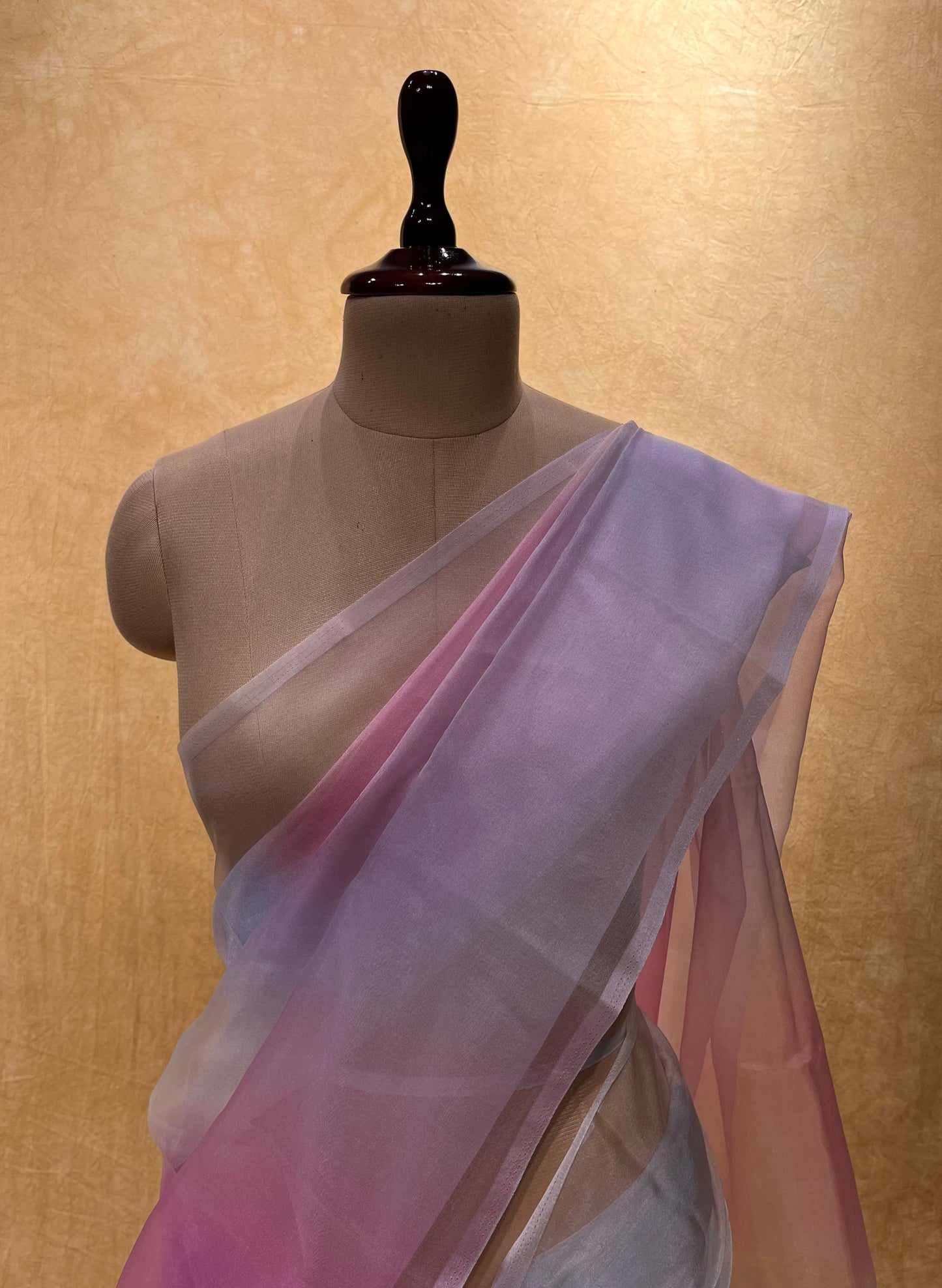 SHADED ORGANZA SAREE WITHOUT BLOUSE