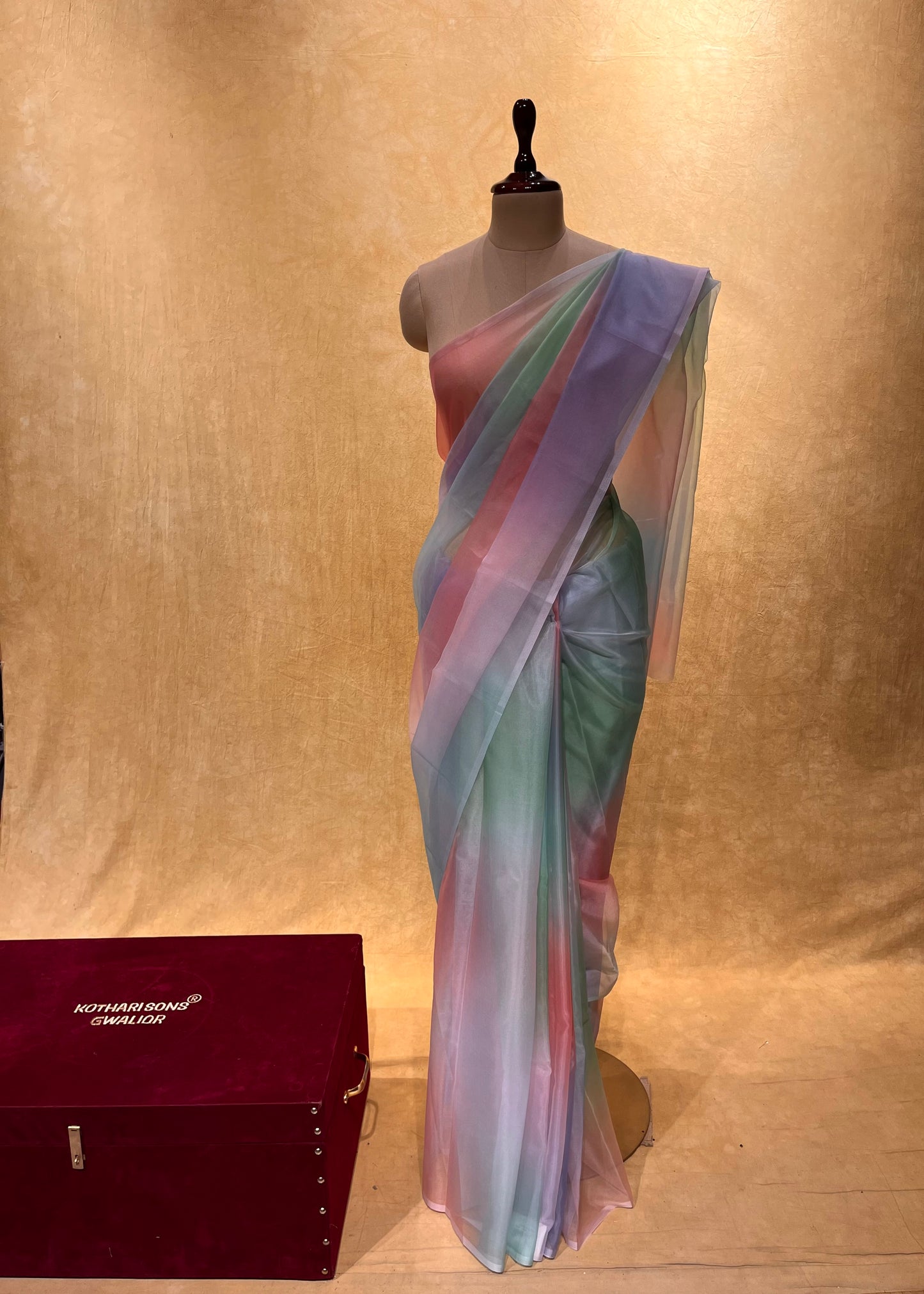 SHADED ORGANZA SAREE WITHOUT BLOUSE