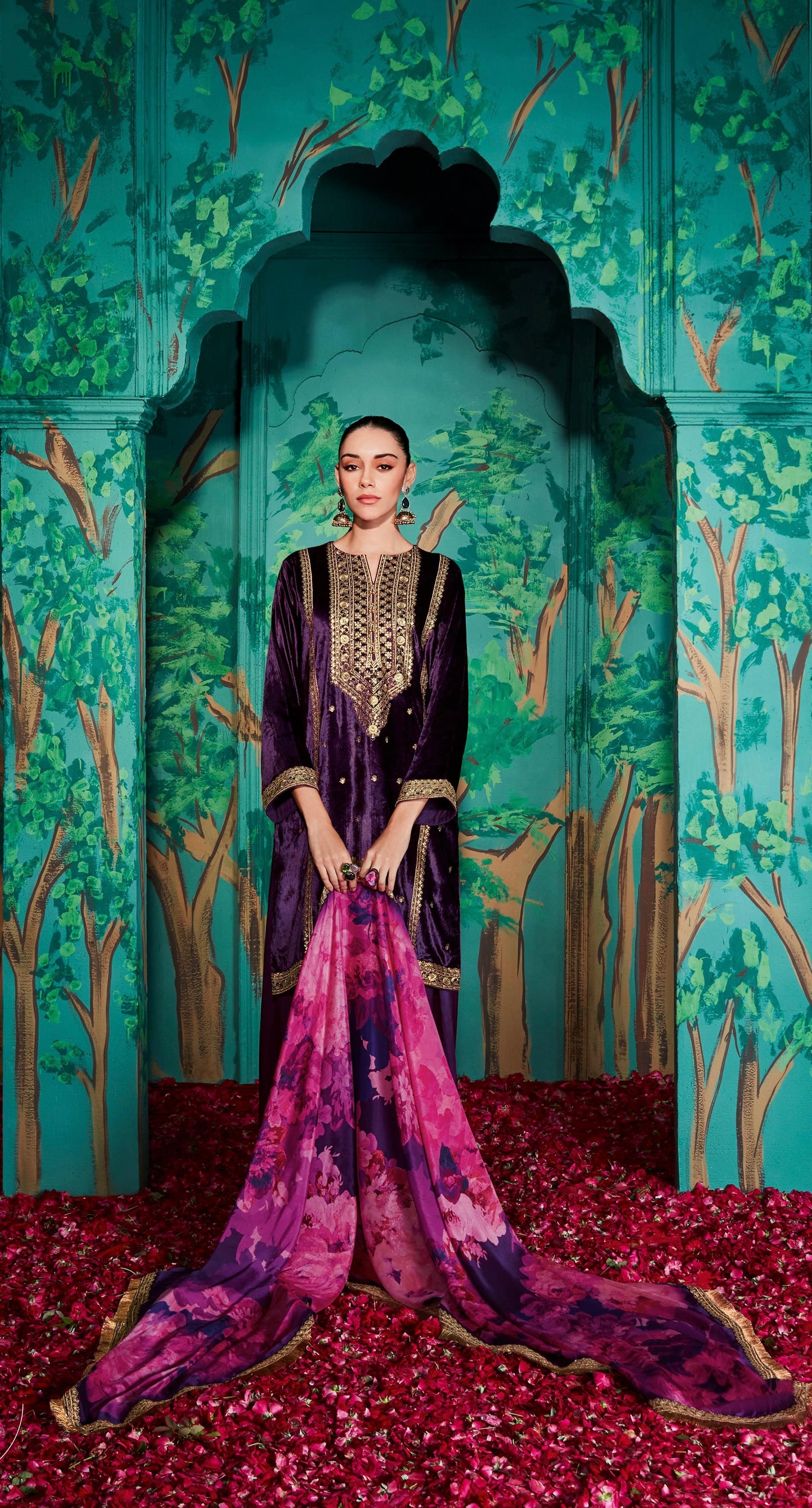 UNSTICHED PURPLE VELVET KURTA WITH FLORAL CHINNON, LACE BORDER DUPATTA & UNSTICHED BOTTOM FABRIC WITH LACE BORDER