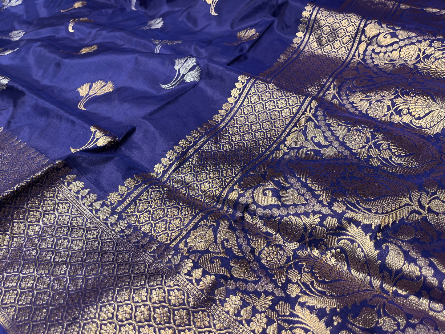 BLUE COLOUR PURE BANARASI KATAN SILK SAREE EMBELLISHED WITH SILVER & GOLDEN ZARI WEAVES