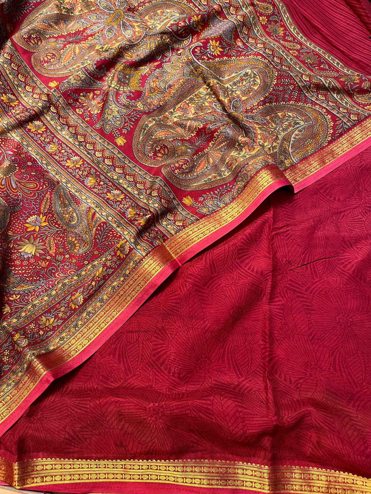 RED ART CREPE SILK PRINTED SAREE WITH ZARI BORDER (DELIVERY TIME 15 DAYS)