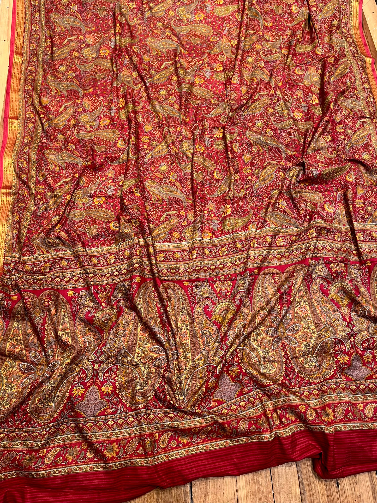 RED ART CREPE SILK PRINTED SAREE WITH ZARI BORDER (DELIVERY TIME 15 DAYS)