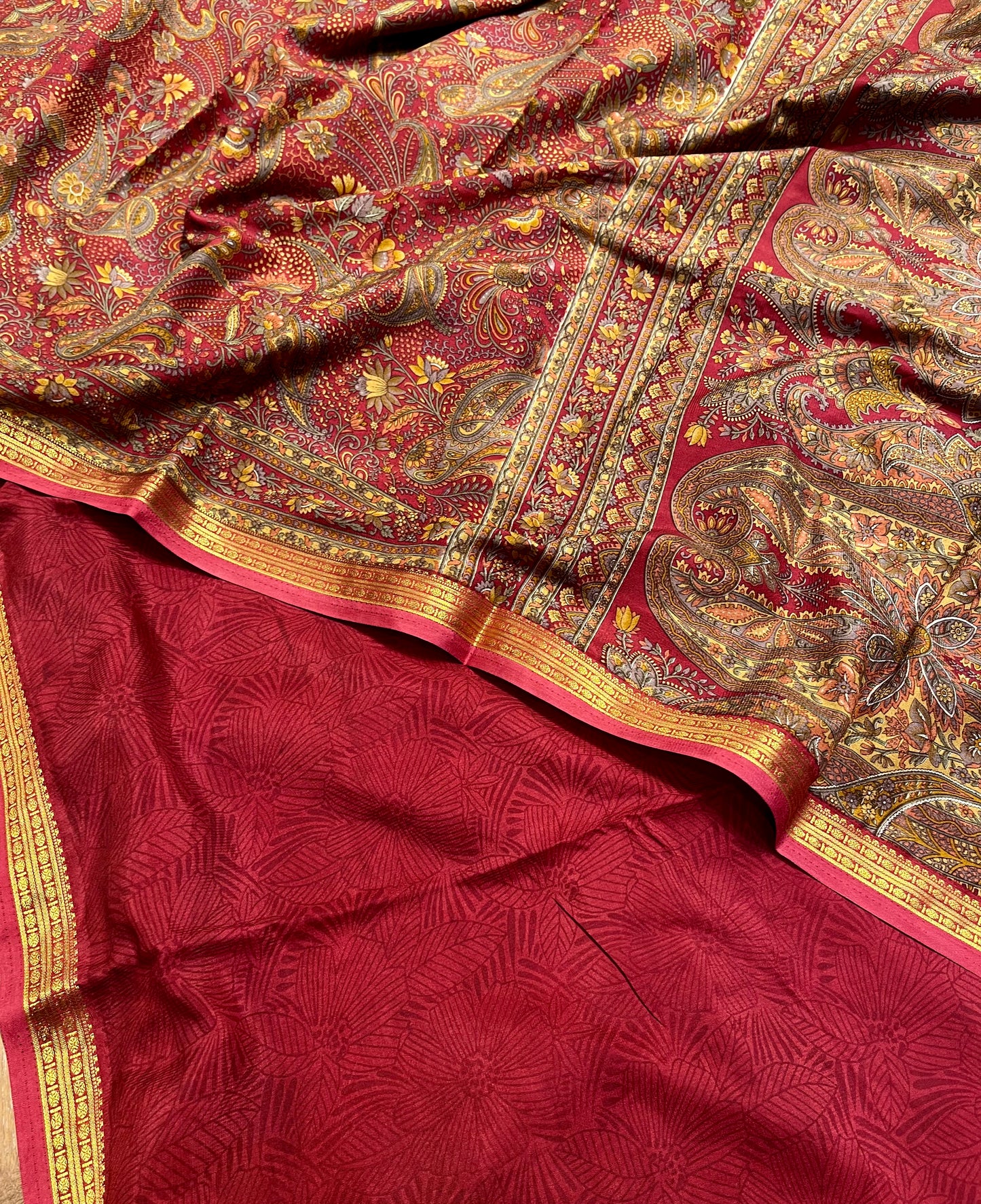 RED ART CREPE SILK PRINTED SAREE WITH ZARI BORDER (DELIVERY TIME 15 DAYS)