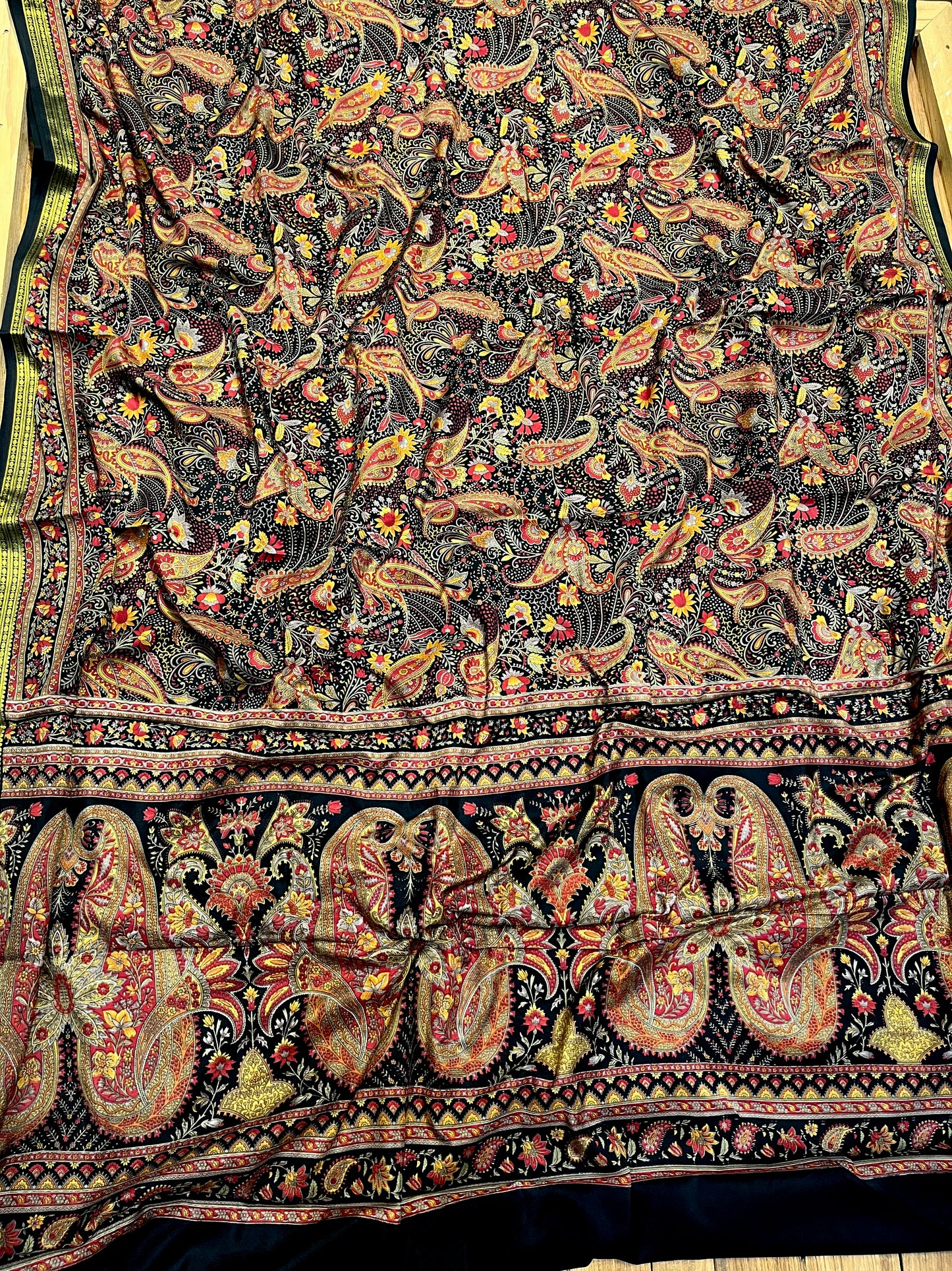 BLACK ART CREPE SILK PRINTED SAREE WITH ZARI BORDER (DELIVERY TIME 15 DAYS)