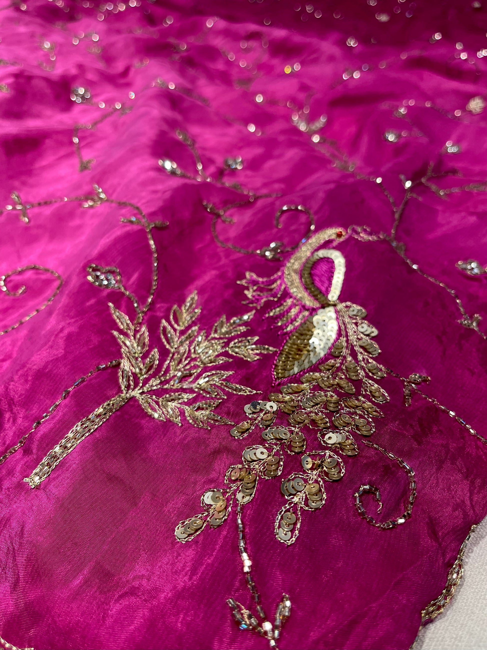 SHADED CREPE SILK EMBROIDERED SAREE EMBELLISHED WITH CUTDANA & AARI WORK - Kothari Sons