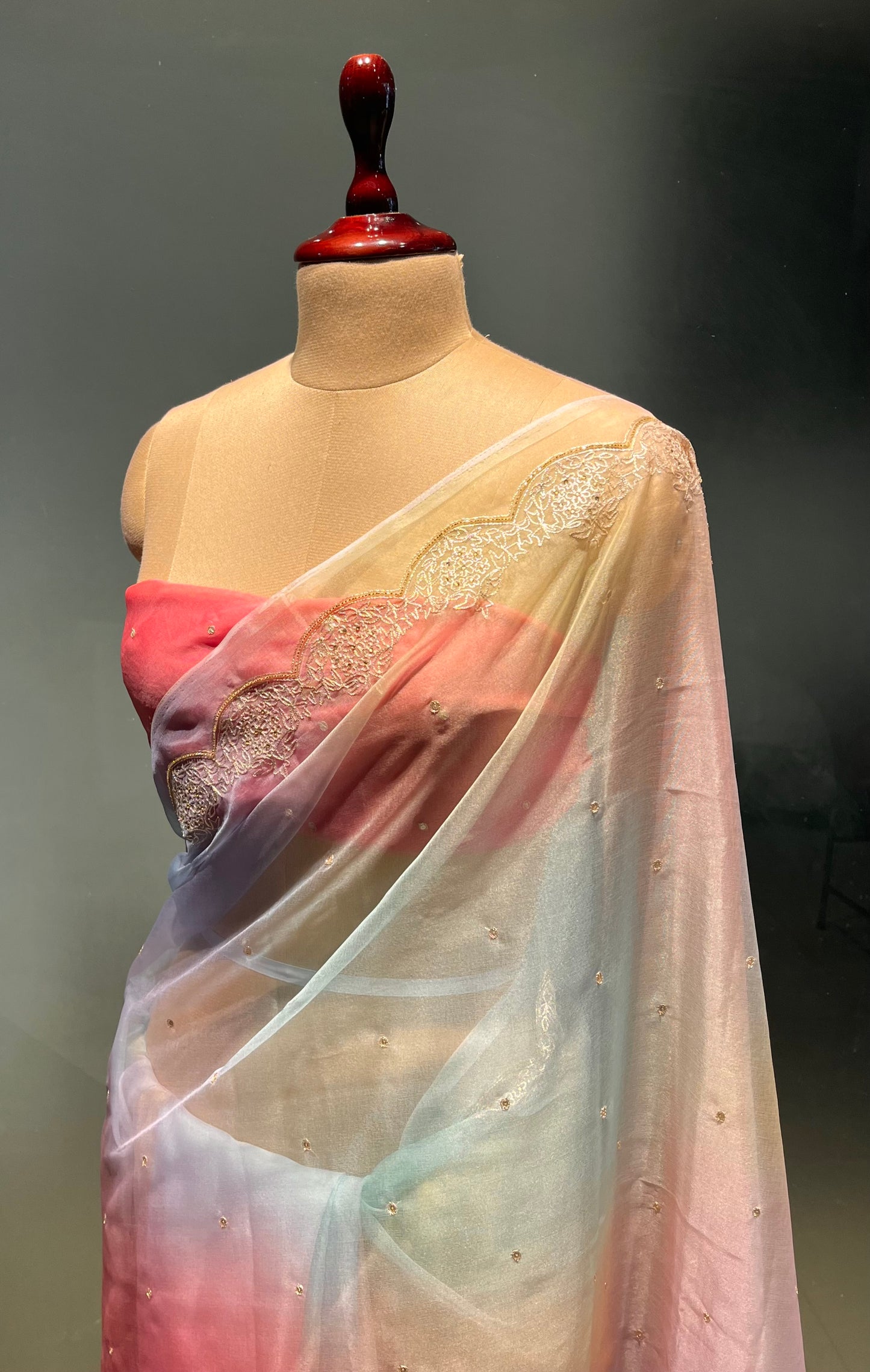 SHADED ORGANZA HAND EMBROIDERED SAREE EMBELLISHED WITH AARI & SEQUINS WORK