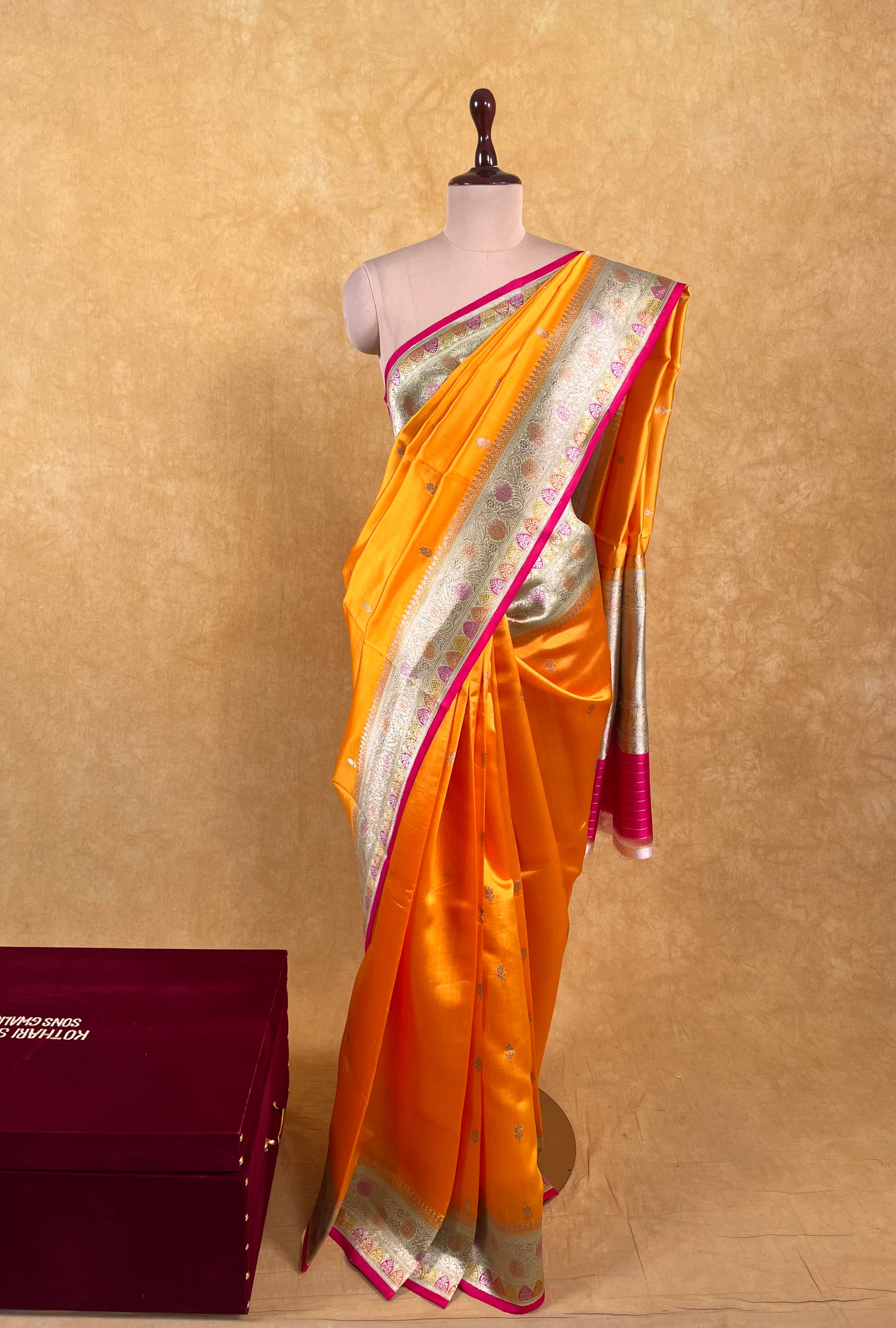 Banarasi Semi Silk Saree With Silver Zari Weaving & Contrast Border-Or –  Banarasikargha