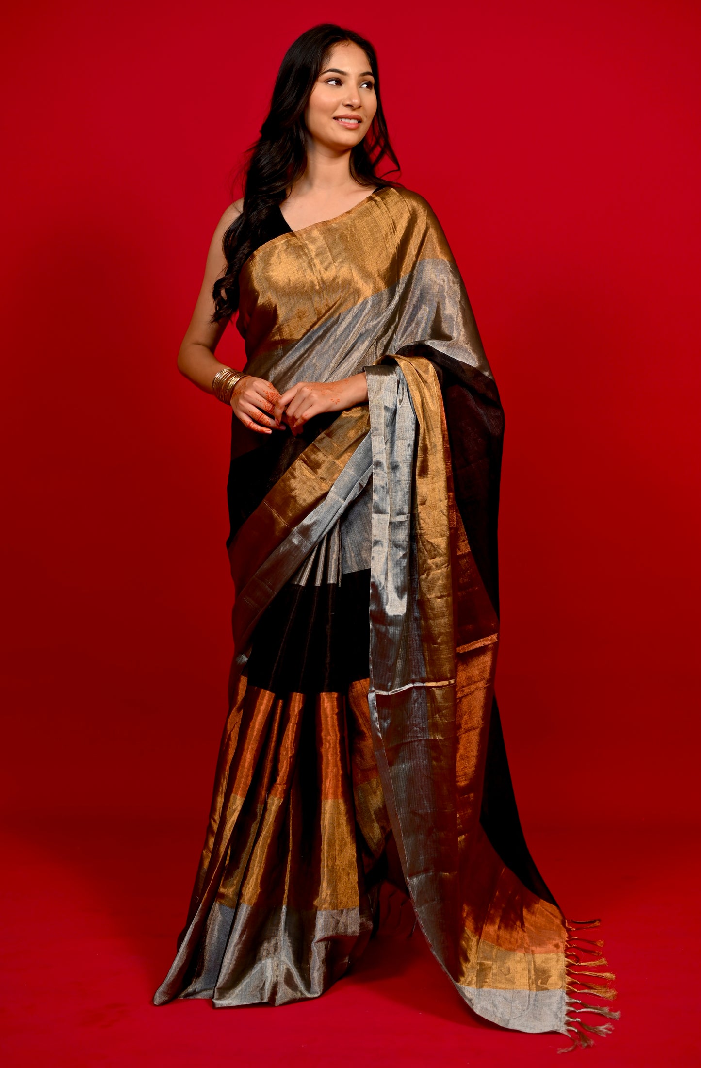 MULTI COLOUR CHANDERI TISSUE HANDLOOM SAREE WITH MATCHING BLOUSE