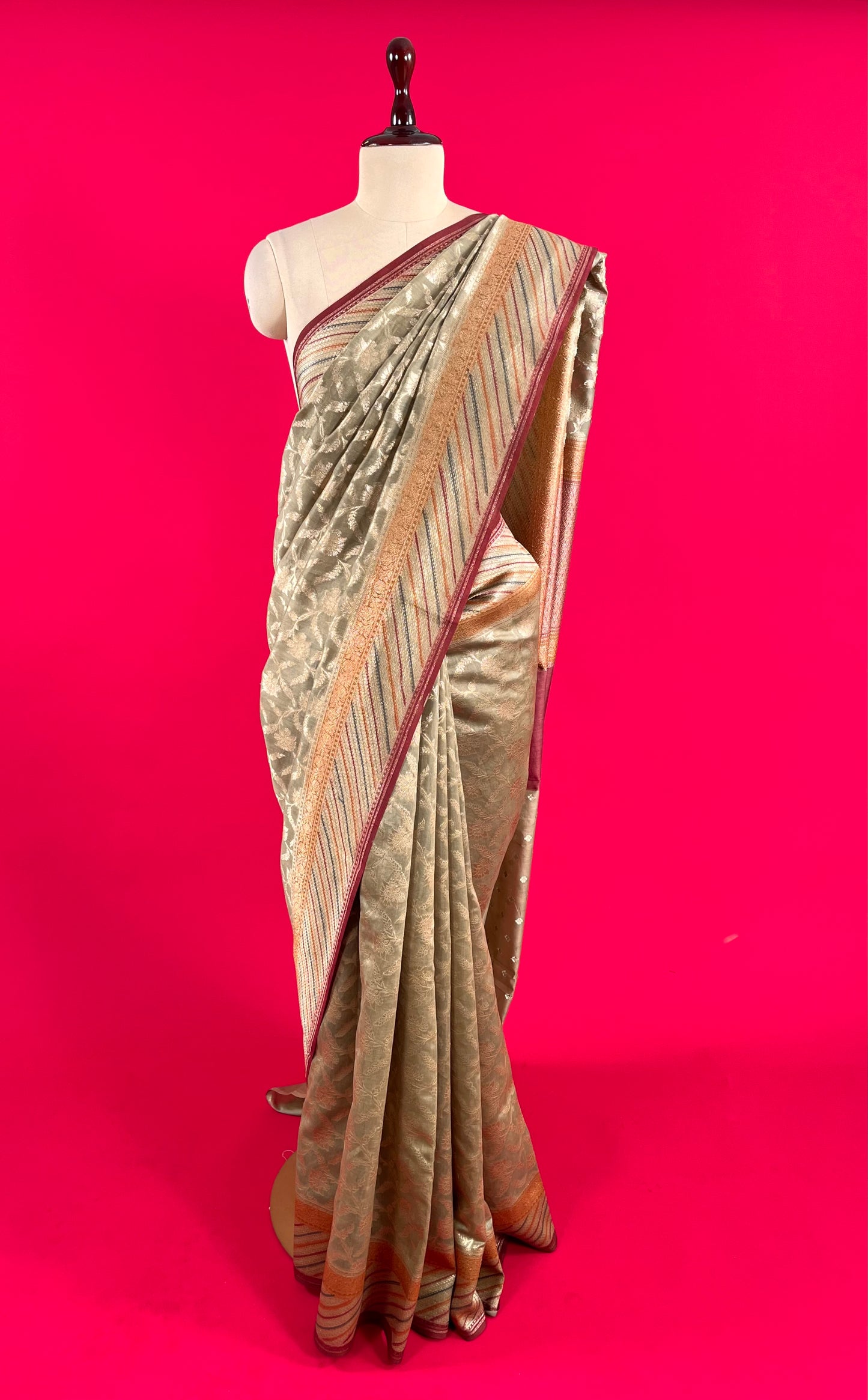 ( DELIVERY IN 25 DAYS ) BEIGE COLOUR MUNGA SILK SAREE EMBELLISHED WITH ZARI WEAVESLY5A)