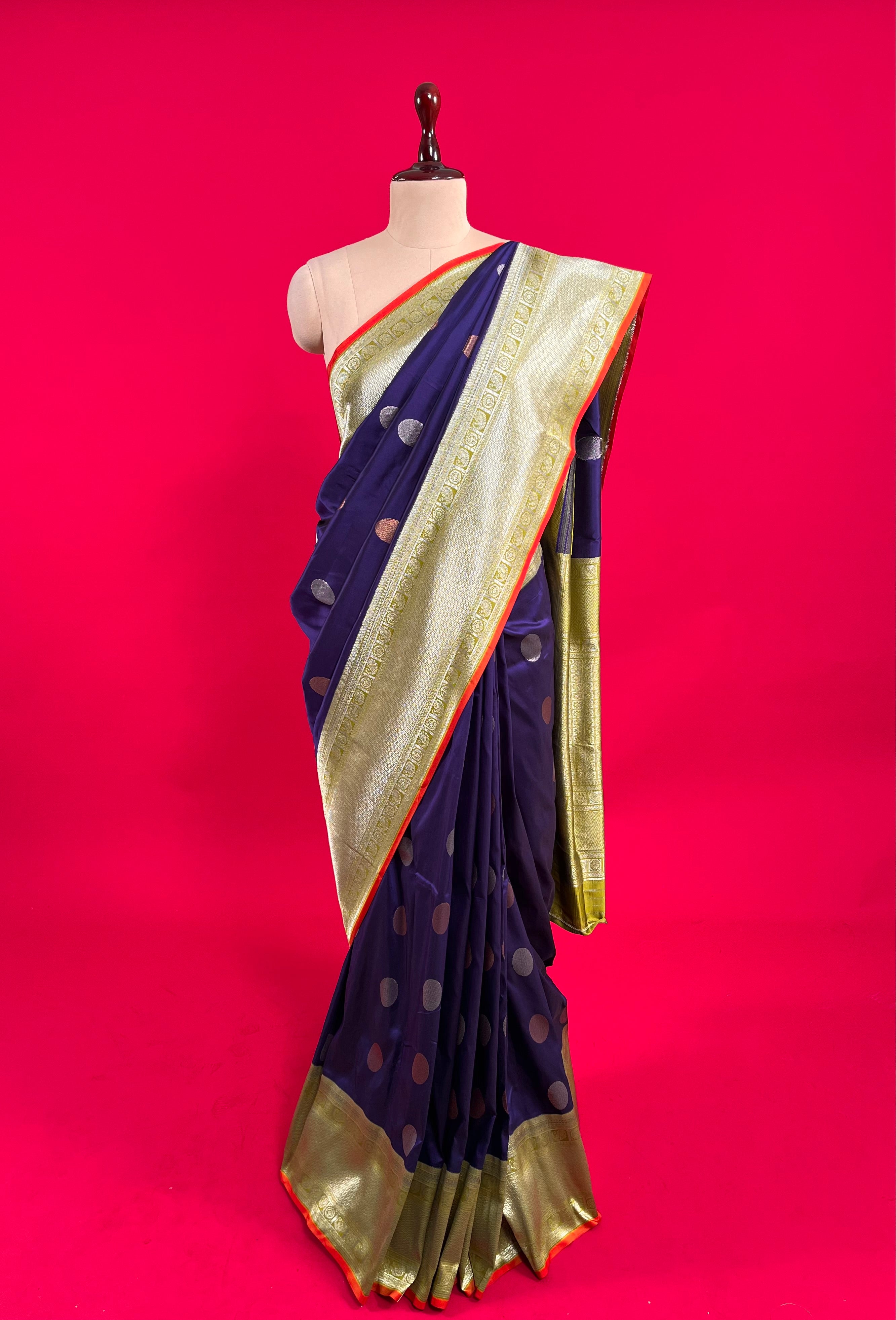 Demanding Green Color Classy Faux Silk Saree With Blouse Piece For Women |  Bridal blouse designs, Wedding saree collection, Saree designs