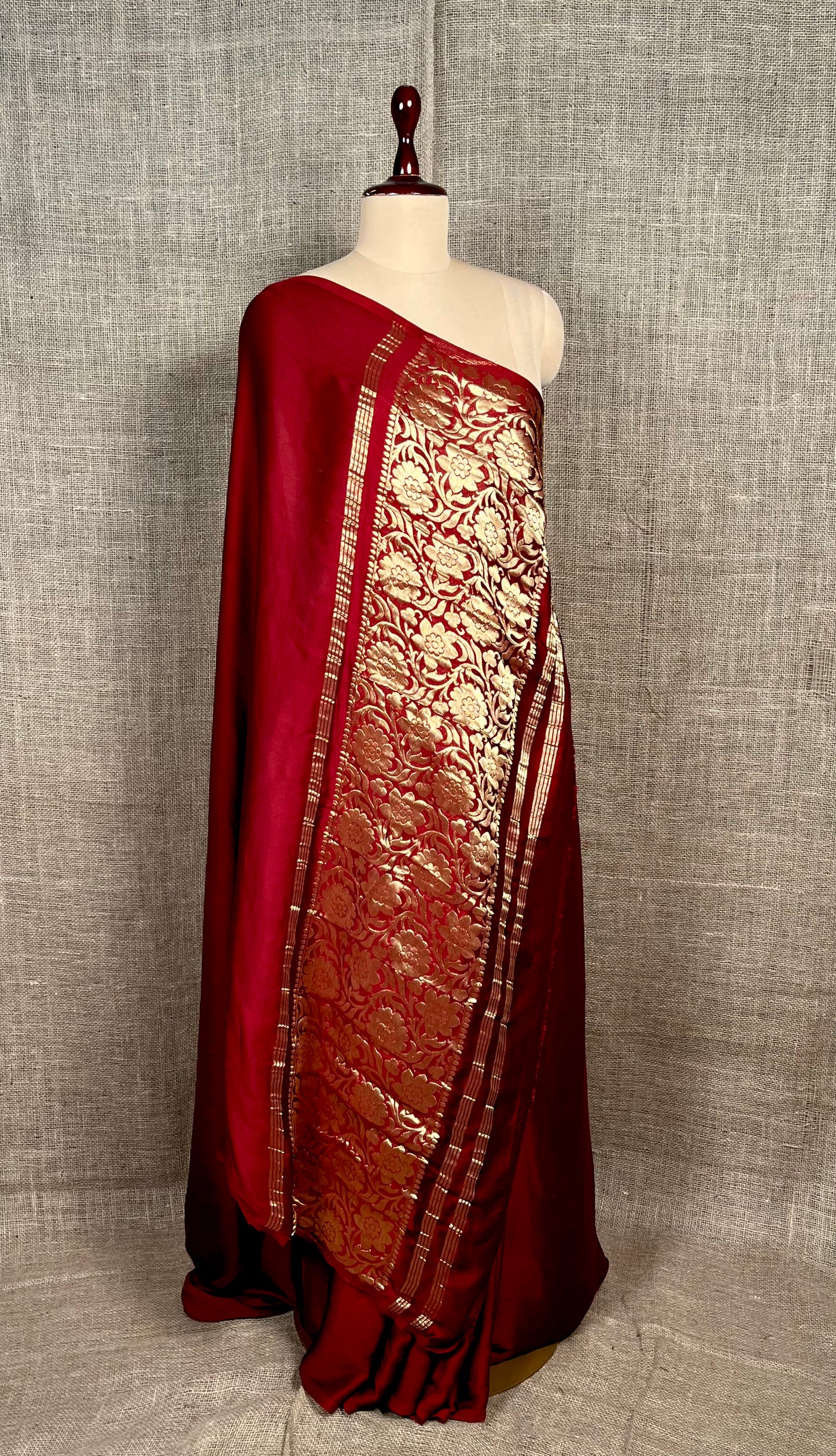 MAROON COLOUR MODAL SILK ZARI PALLU SAREE