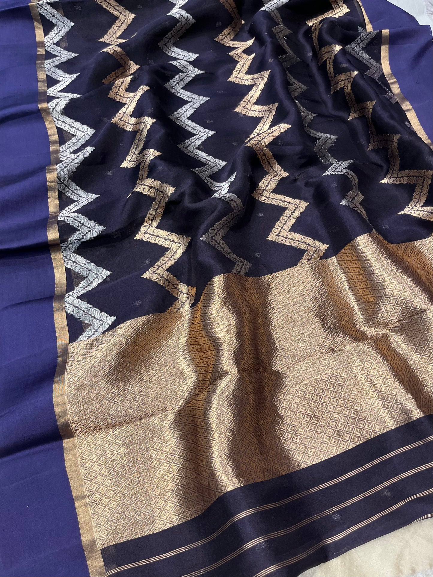 BLUE COLOUR PURE ORGANZA BANARASI SAREE EMBELLISHED WITH ZARI WEAVES