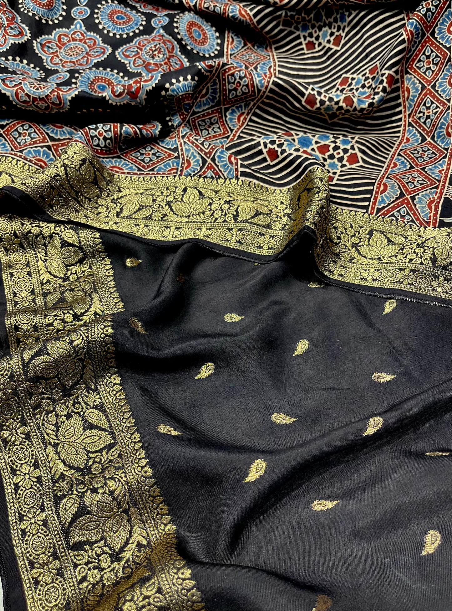 BLACK COLOUR MODAL SILK AJRAKH PRINT SAREE WITH ZARI BORDER & PALLU