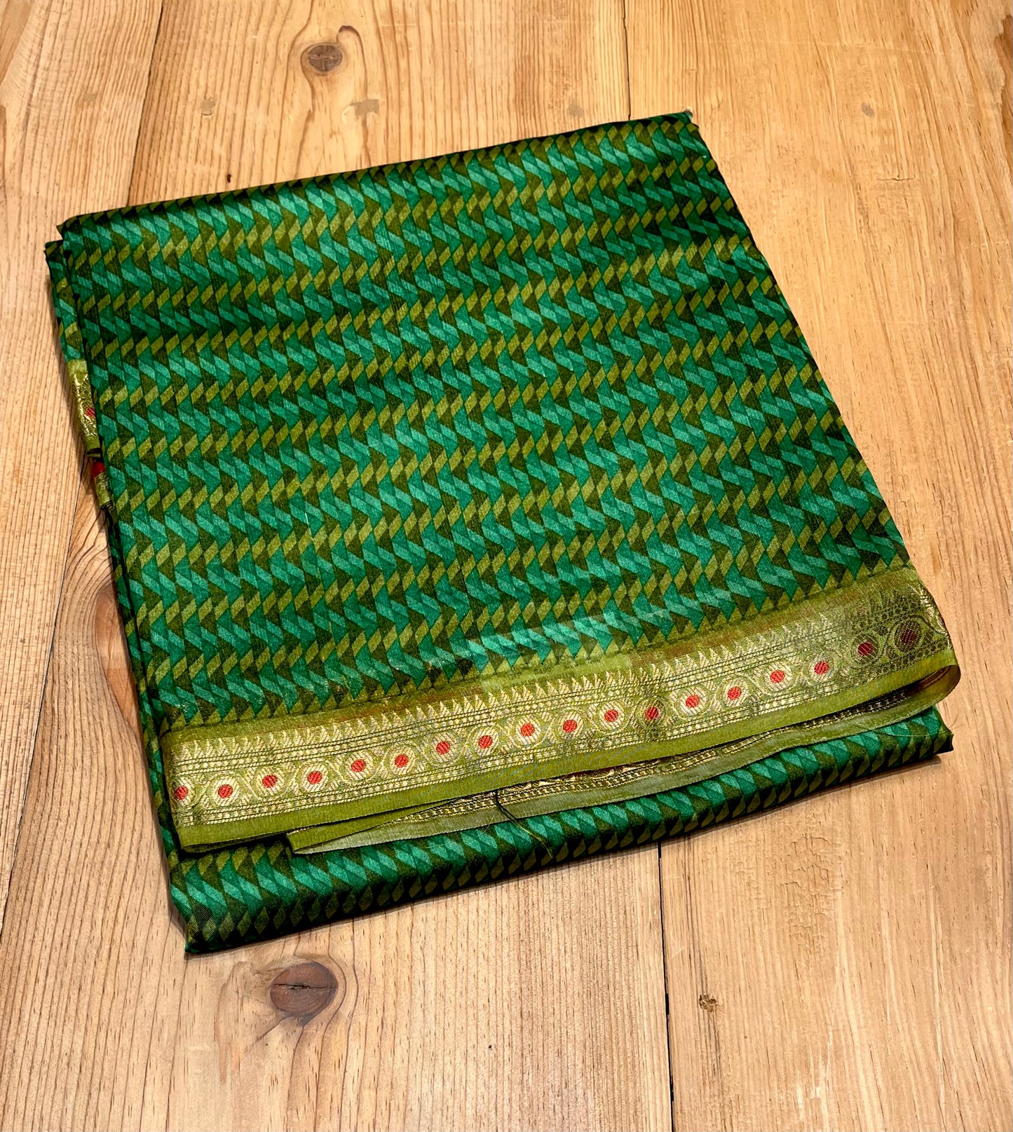 GREEN COLOUR SILK PRINTED SAREE WITH ZARI BORDER