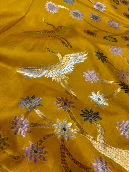 MUSTARD YELLOW COLOUR PURE BANARASI KATAN SILK SAREE EMBELLISHED WITH ZARI WEAVES