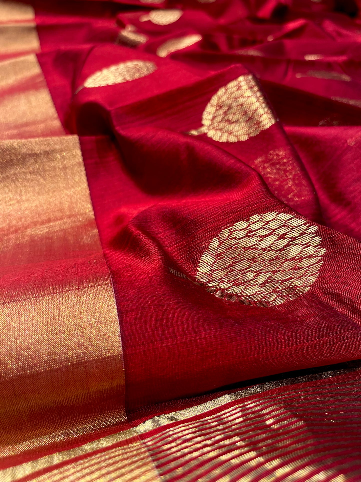 MAROON COLOUR CHANDERI SILK SAREE EMBELLISHED WITH ZARI BUTTA