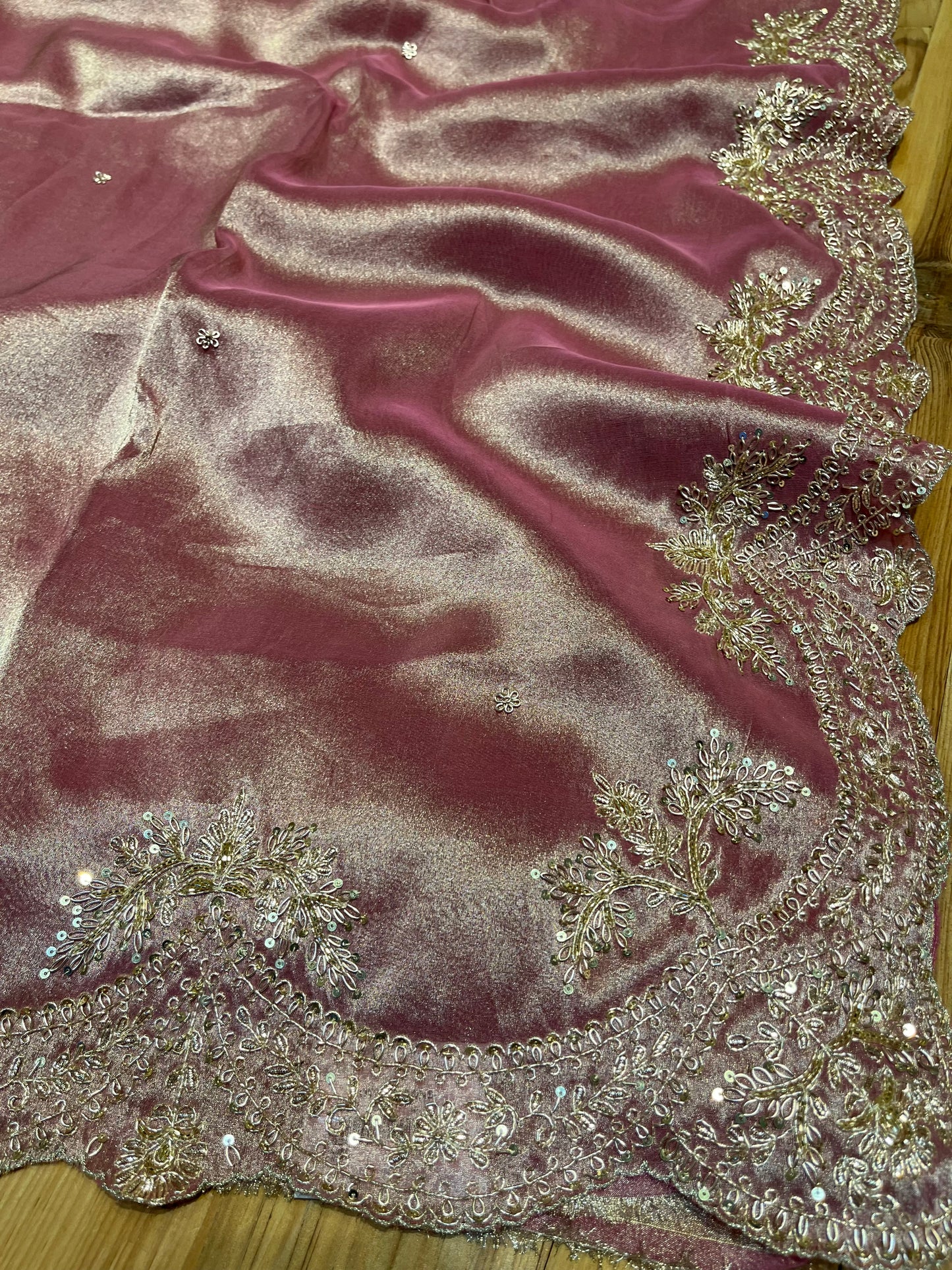 PINK TISSUE EMBROIDERED SAREE EMBELLISHED WITH CUTDANA & ZARDOZI WORK