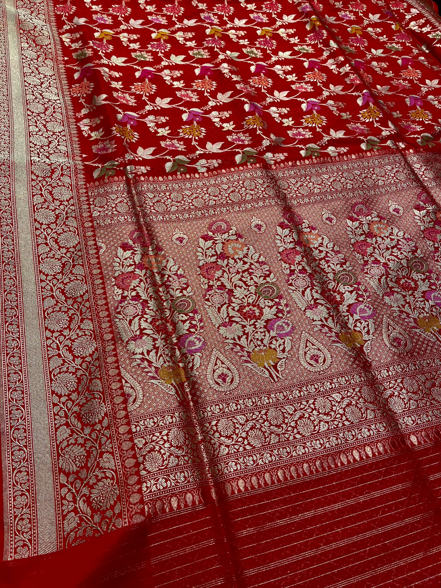 RED COLOUR PURE BANARASI HANDLOOM SILK SAREE EMBELLISHED WITH ZARI WEAVES - Kothari Sons