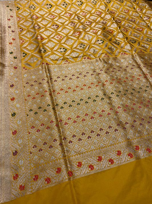 MUSTARD COLOUR PURE BANARASI HANDLOOM SILK SAREE EMBELLISHED WITH ZARI WEAVES