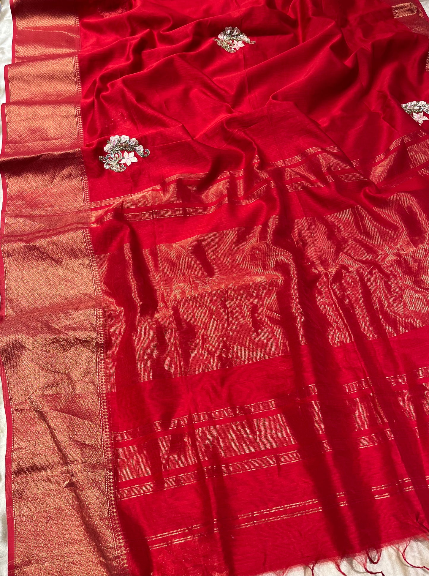 RED COLOUR MAHESHWARI HAND EMBROIDERED SAREE EMBELLISHED WITH AARI & SEQUINS WORK