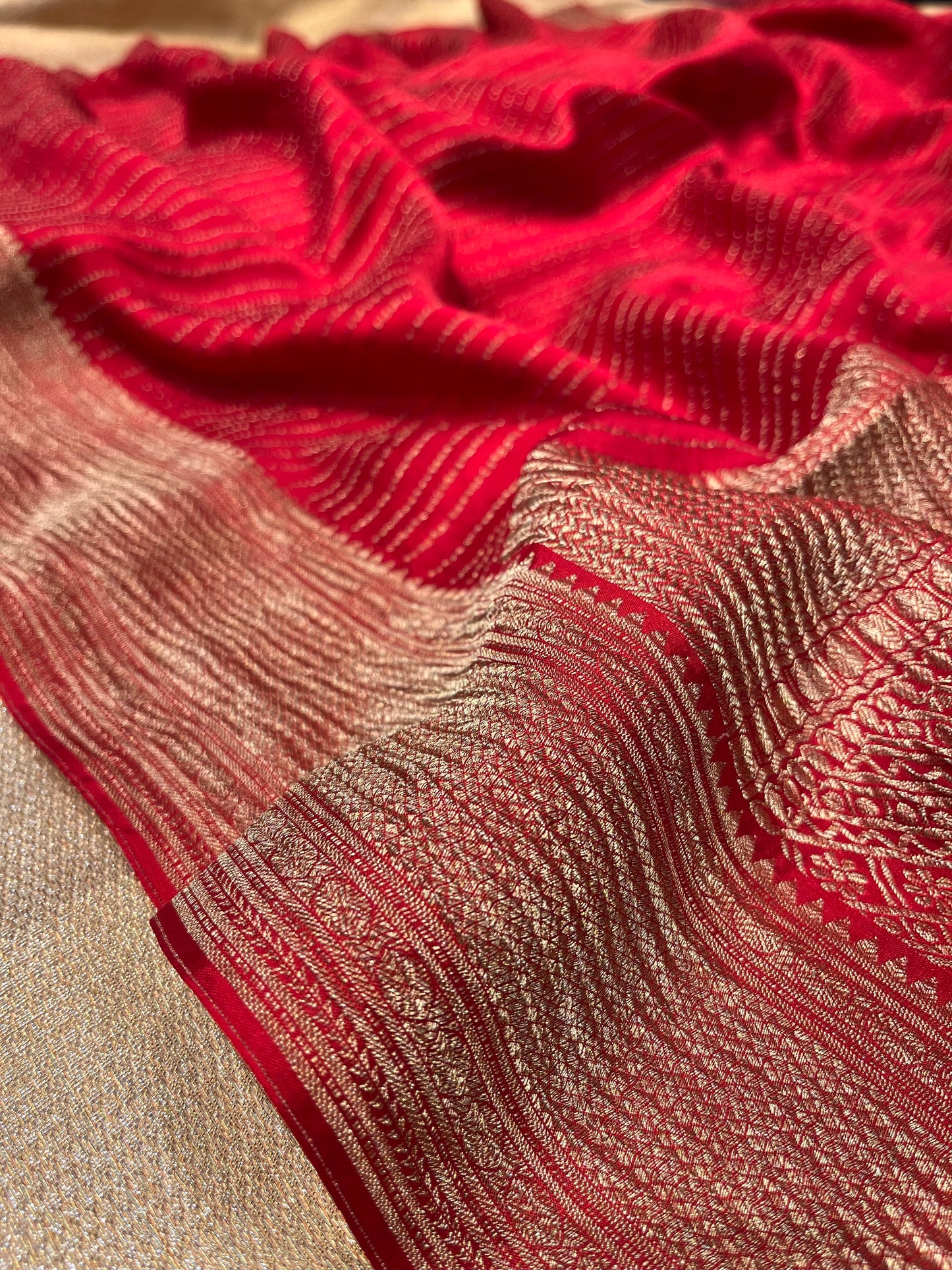RED COLOUR MYSORE CREPE SILK SAREE EMBELLISHED WITH ZARI WEAVES
