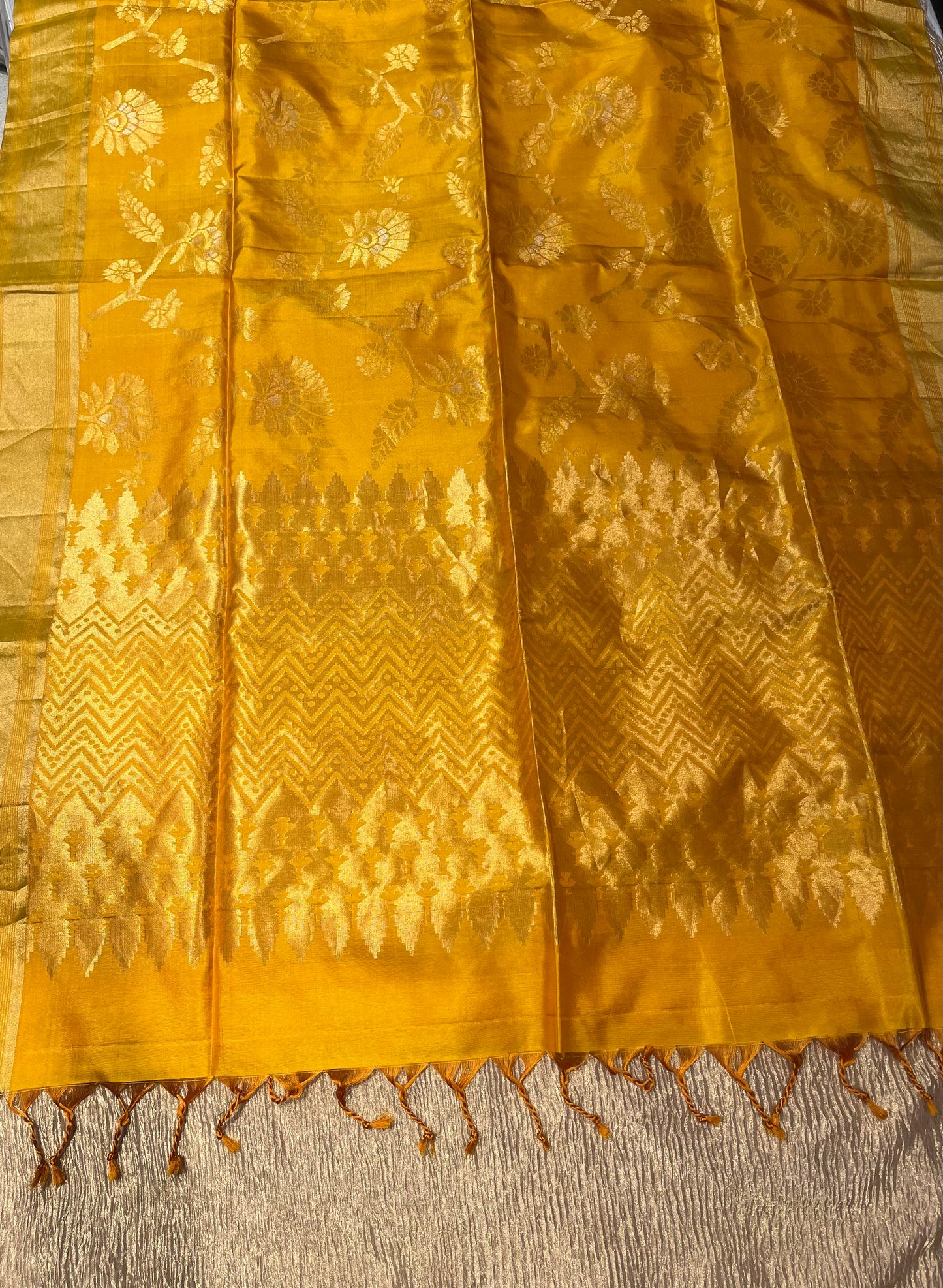 YELLOW COLOUR SILK DHARMAVARAM SAREE