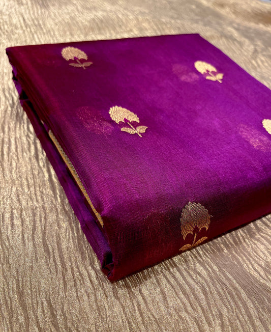 MAGENTA COLOUR PURE CHANDERI PATTU SILK SAREE EMBELLISHED WITH ZARI WEAVES