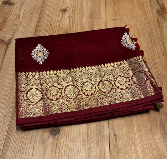 MAROON COLOUR PURE BANARASI SILK/CHINIYA SILK SAREE EMBELLIZED WITH ZARI WEAVES