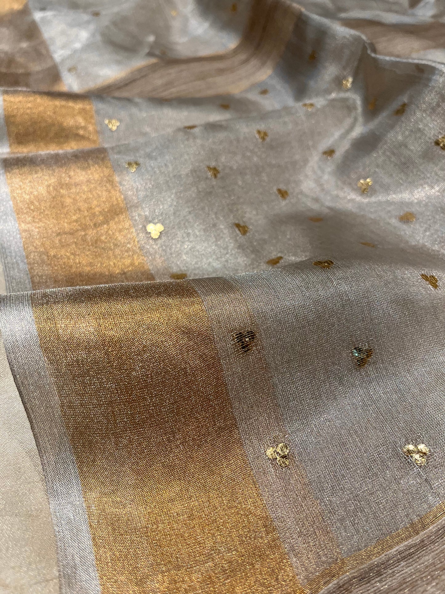 SILVER TISSUE SAREE WITH SEQUINS WEAVE & GOLDEN ZARI BORDER