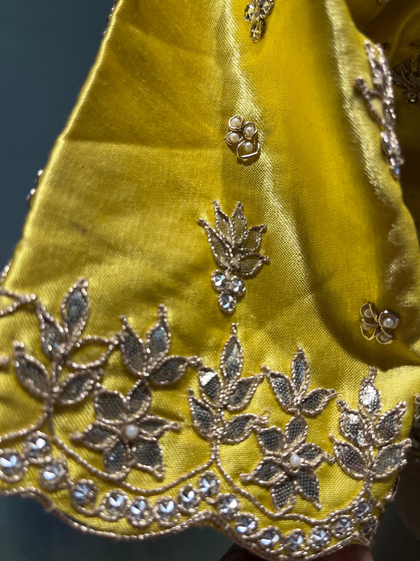 LEMON YELLOW COLOUR ORGANZA SAREE WITH READYMADE EMBROIDERED BLOUSE EMBELLISHED WITH GOTA PATTI WORK