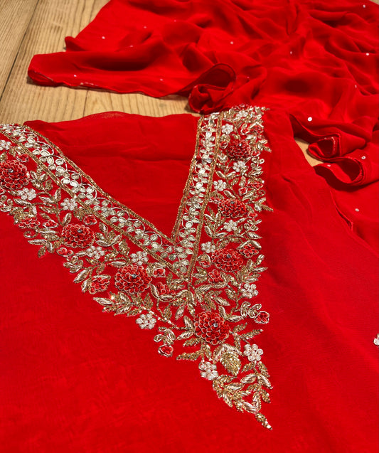 ( DELIVERY IN 25 DAYS ) RED COLOUR GEORGETTE UNSTITCHED SUIT EMBELLISHED WITH CUTDANA & ZARDOZI WORK