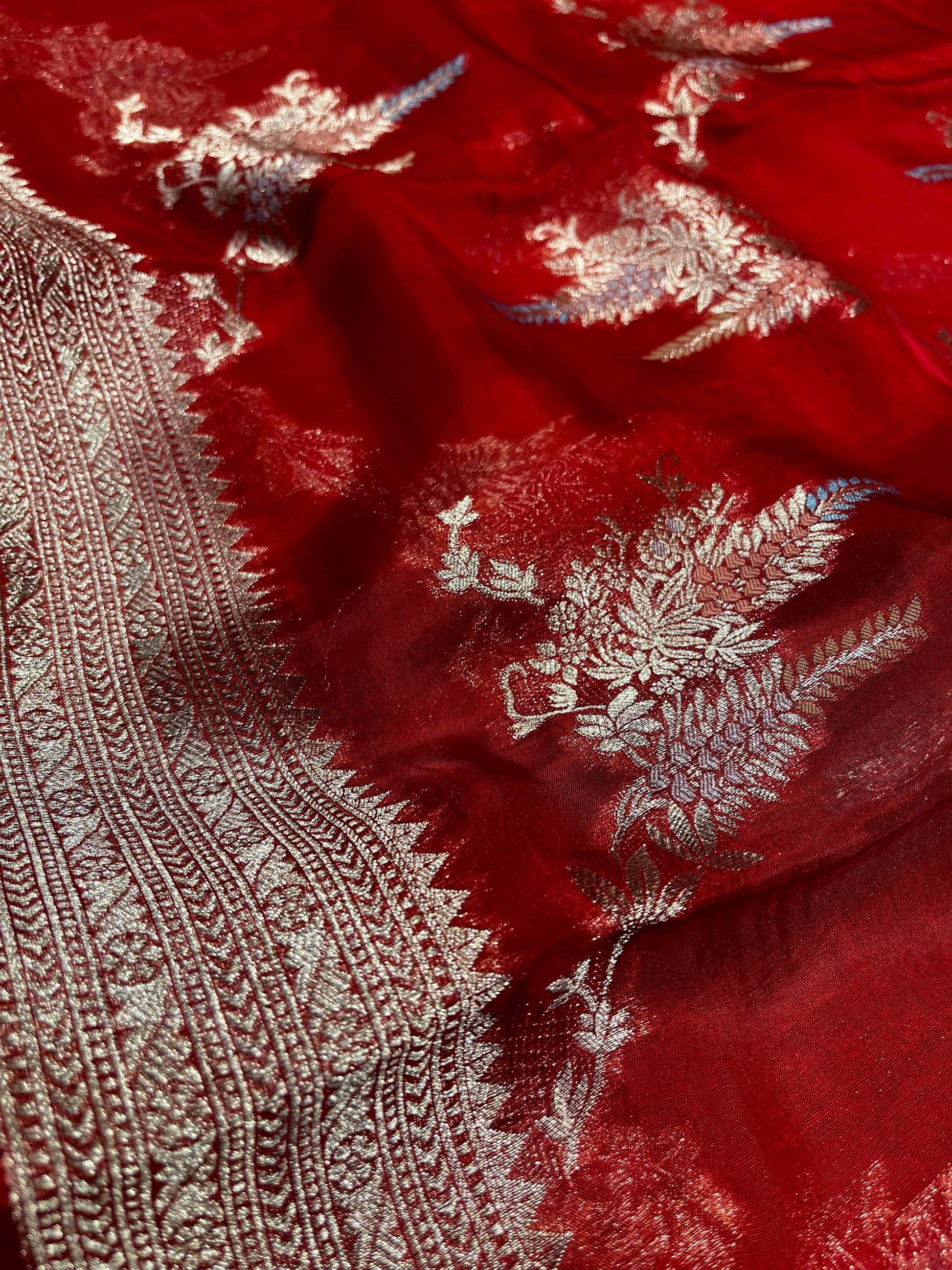 RED COLOUR ORGANZA SILK SAREE EMBELLISHED WITH ZARI WEAVES - Kothari Sons