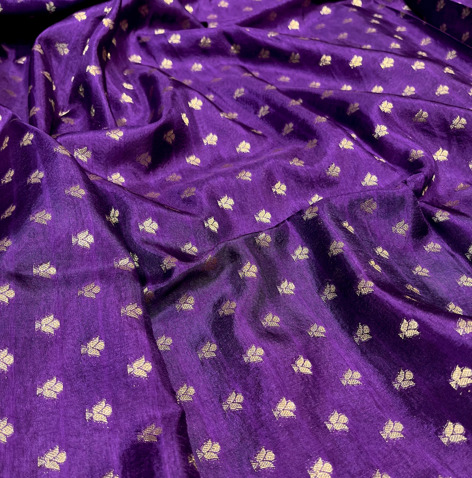 PURPLE COLOUR PLANT BASED SILK BROCADE SAREE EMBELLISHED WITH ZARI WEAVES - Kothari Sons
