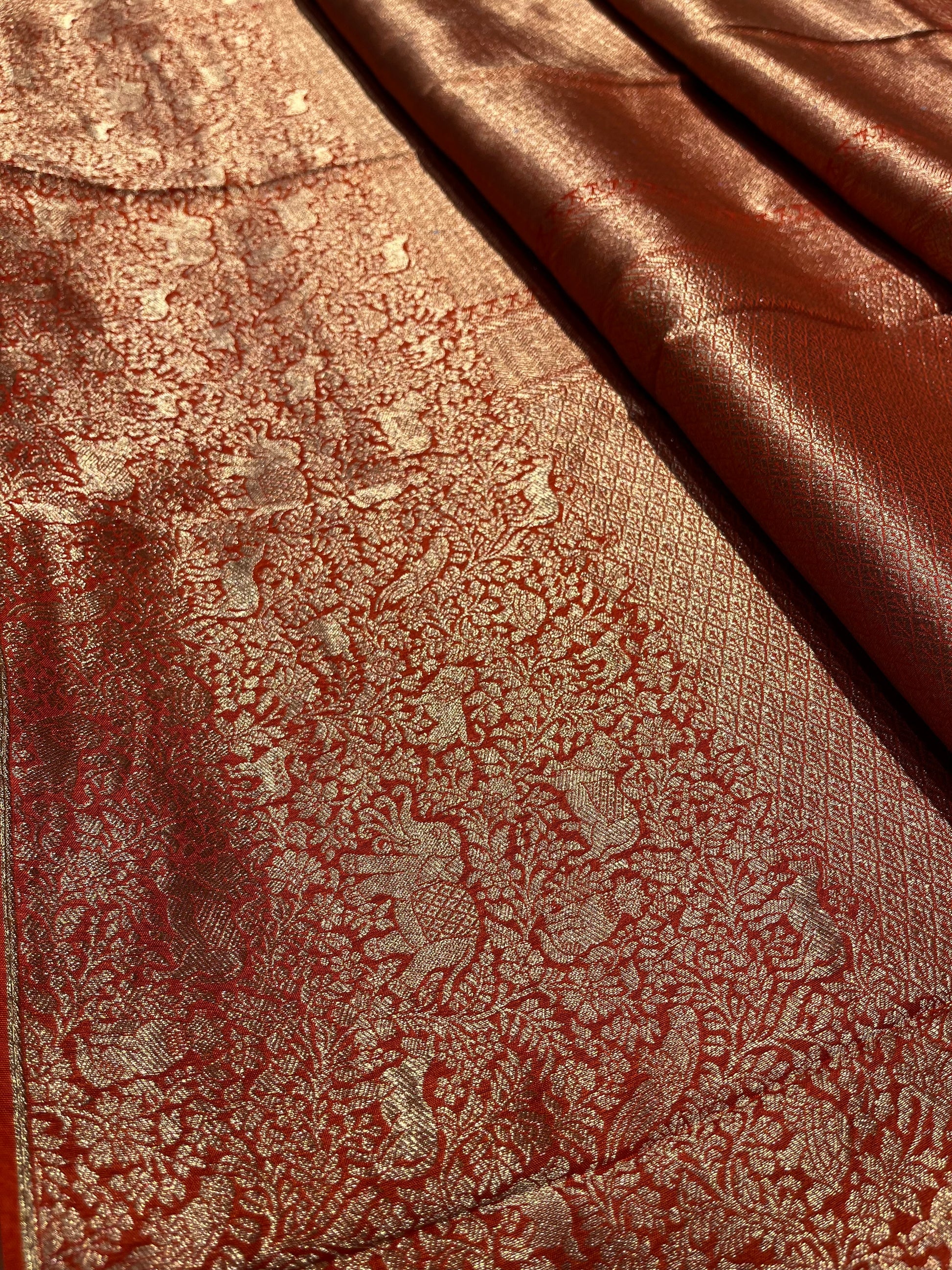 ORANGE COLOUR PLANT BASED BROCADE SAREE eWITH ZARI WEAVES - Kothari Sons