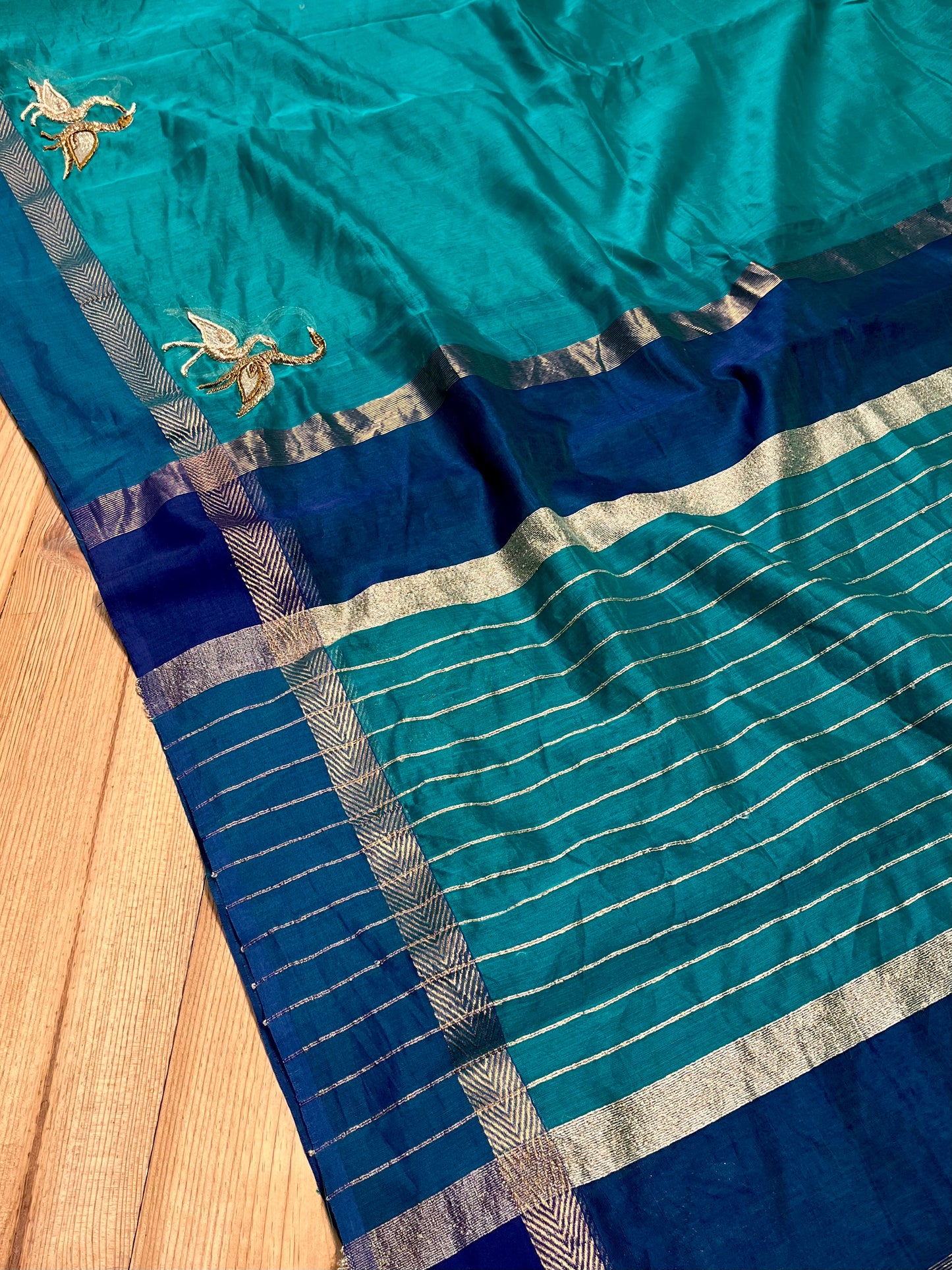 TURQUOISE COLOUR MAHESHWARI HAND EMBROIDERED SAREE EMBELLISHED WITH ZARDOZI WORK