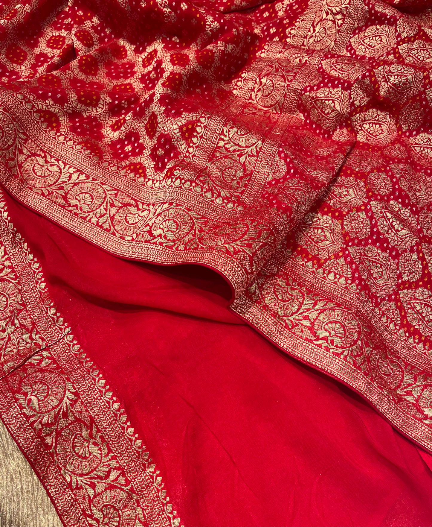 RED COLOUR GEORGETTE KHADDI SAREE EMBELLISHED WITH RESHAM WEAVE