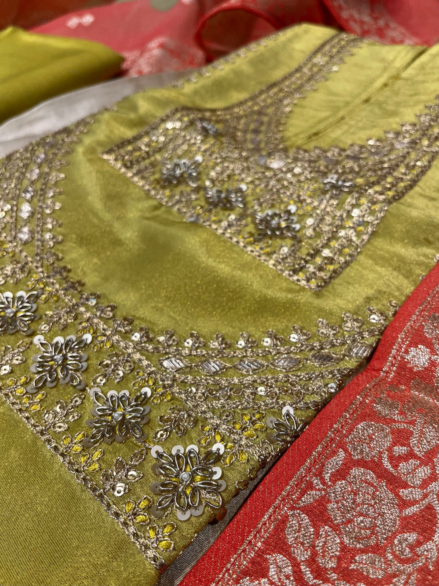 GREEN COLOUR CREPE TISSUE UNSTITCHED SUIT WITH ORGANZA DUPATTA EMBELLISHED WITH ZARDOZI & SEQUINS WORK