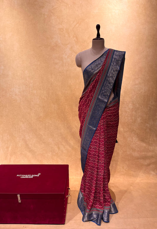 MAGENTA COLOUR DOLA SILK PRINTED SAREE WITH ZARI BORDER