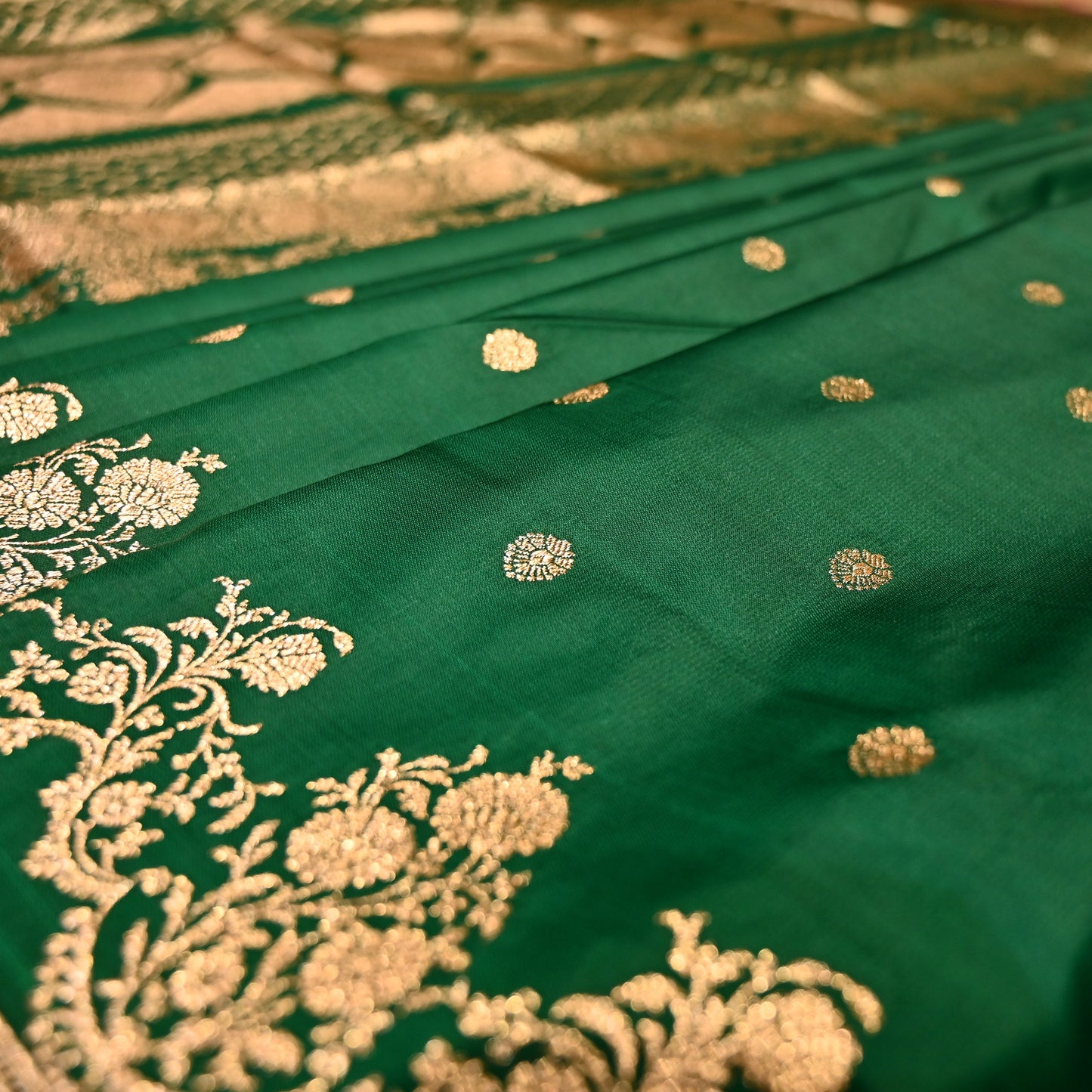 EMERALD GREEN BANARASI SATIN SAREE