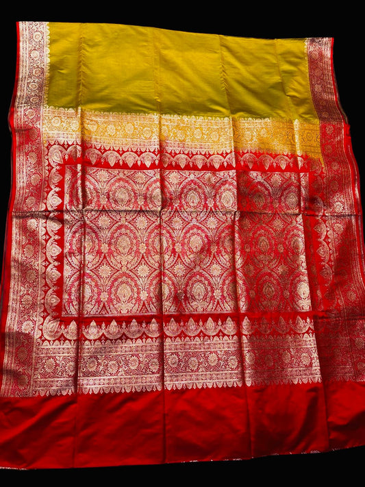 OLIVE GREEN BANARASI SATIN SAREE WITH CONTRAST BORDER PALLA & BLOUSE