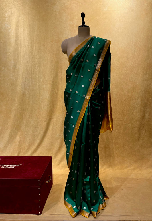 WEDDING SPECIAL : PURE BANARASI SILK SAREE WITH CONTRAST BORDER EMBELLISHED WITH ZARI WEAVES