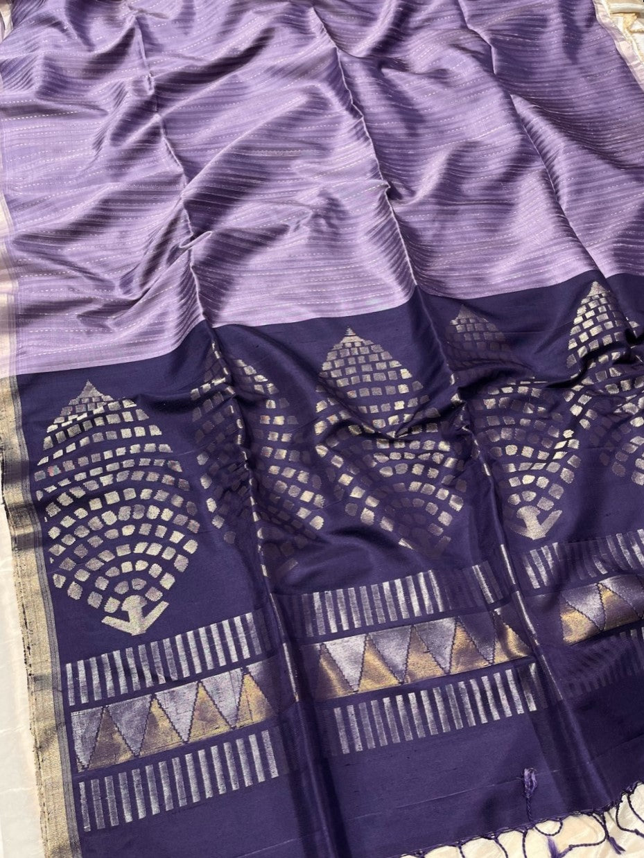 LAVENDER COLOUR KANJIVARAM SILK SAREE EMBELLISHED WITH ZARI BORDER