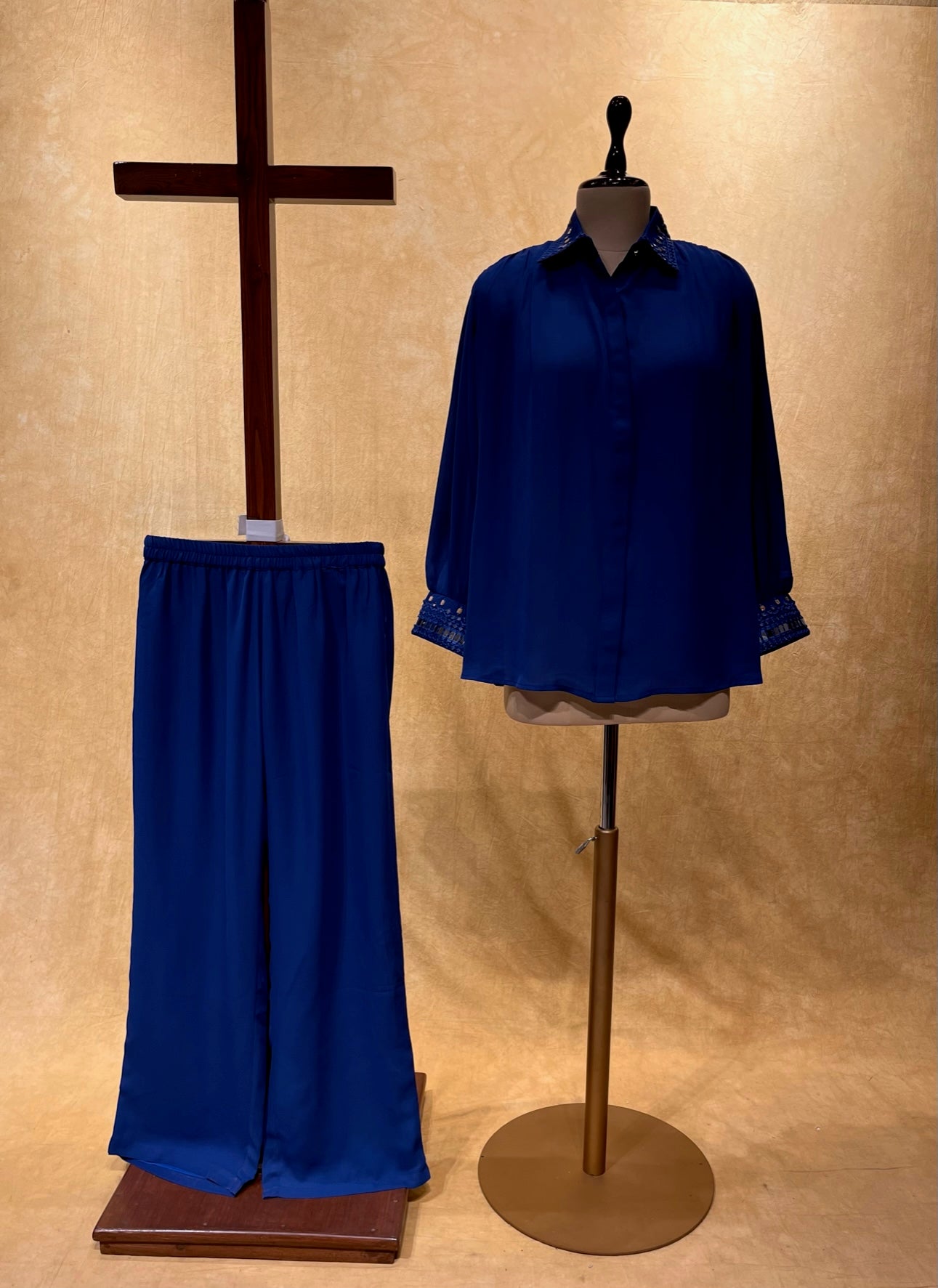 BLUE COLOUR CREPE SILK EMBROIDERED CO ORD SET EMBELLISHED WITH MIRROR WORK